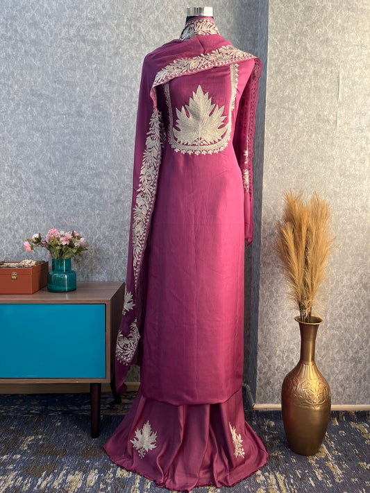 Mauve  Sanam’ Tilla Kashmiri Silk Suit