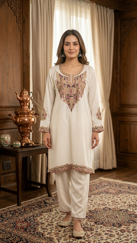 Off White Cotton Stitched Co-ord Set( 44)