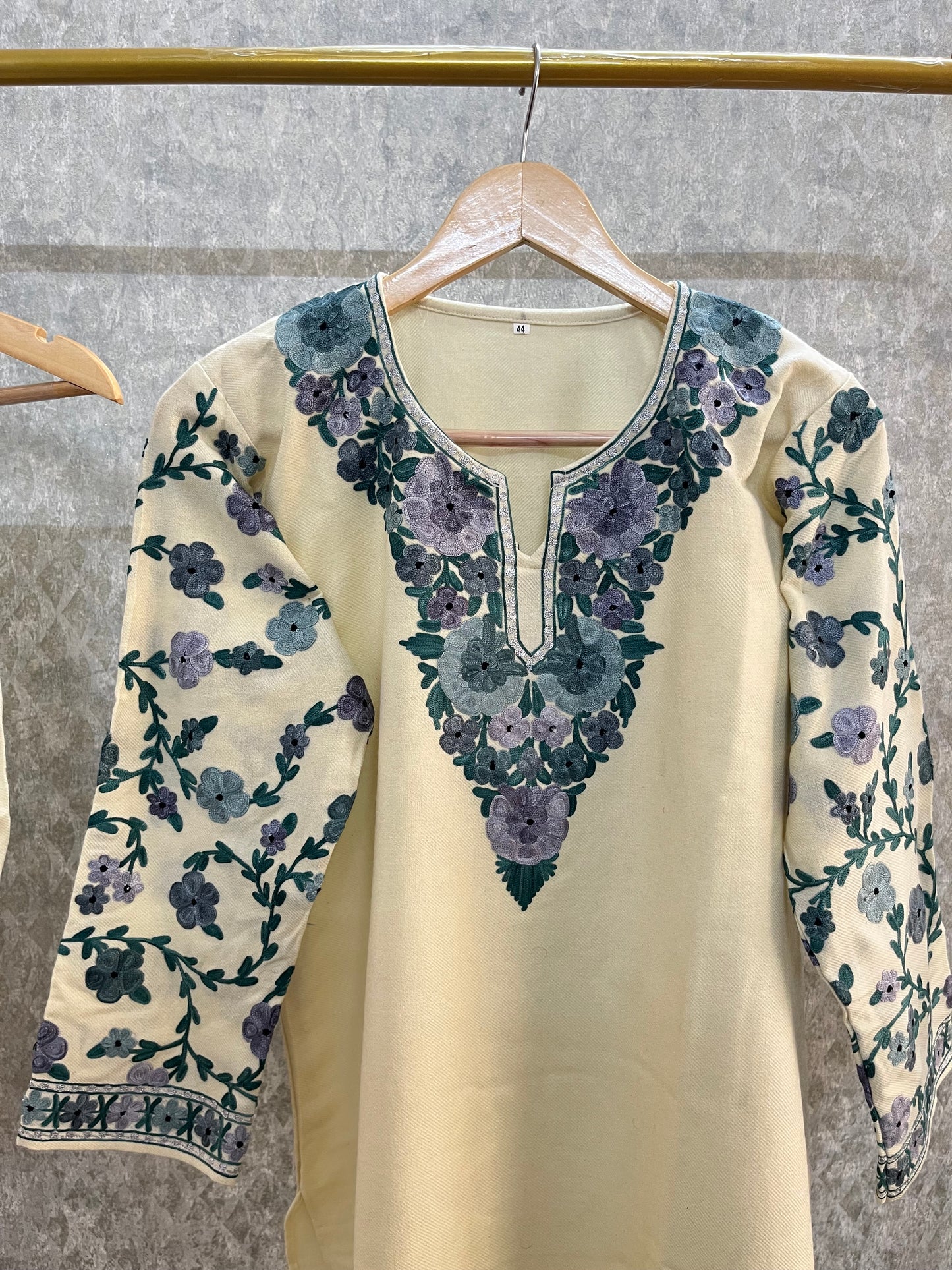 Off White Woollen Kashmiri Co-Ord Set ( Size 40 )