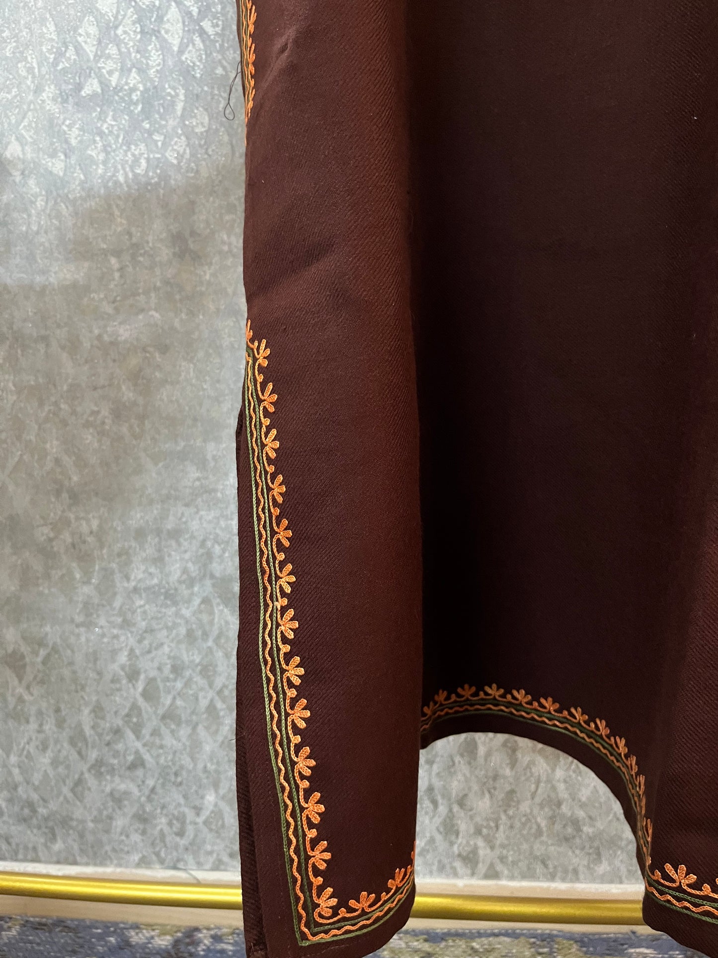Brown Aari Embroidered Wool Pheran
