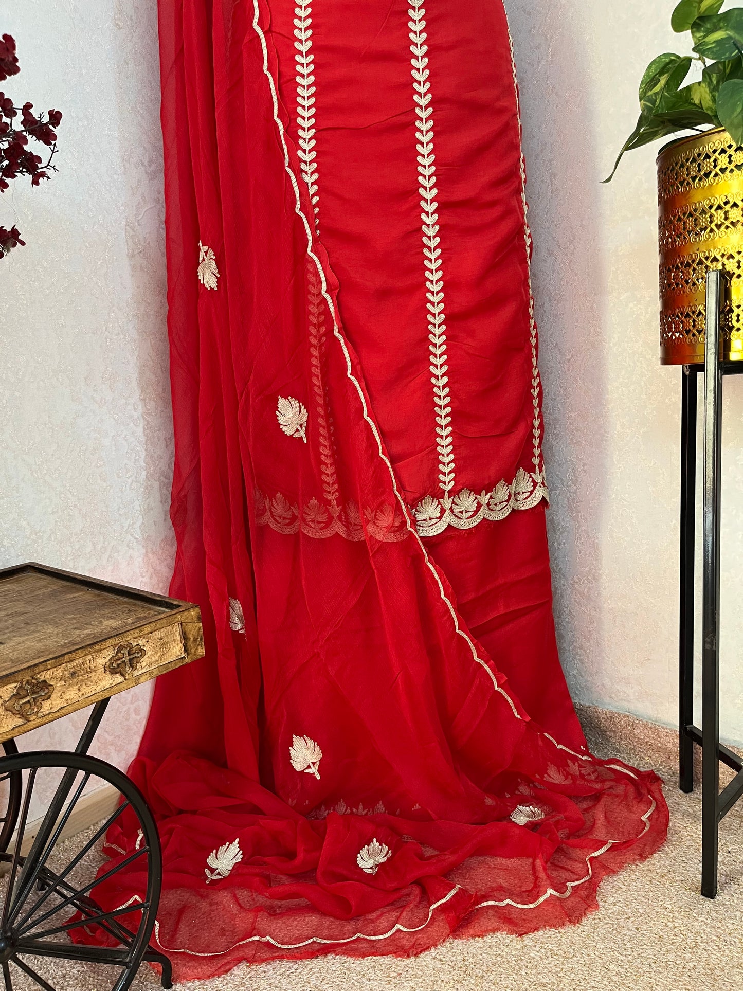 Red Sanam’ Silk Tilla Kashmiri Suit