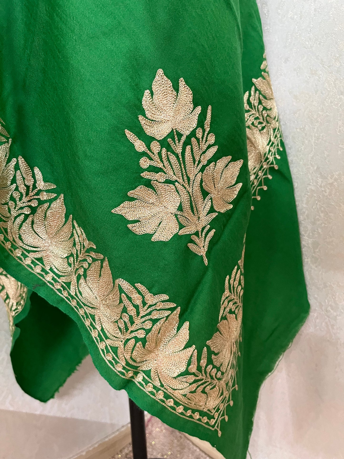 Green Semi Pashmina Tilla Embroidered stole