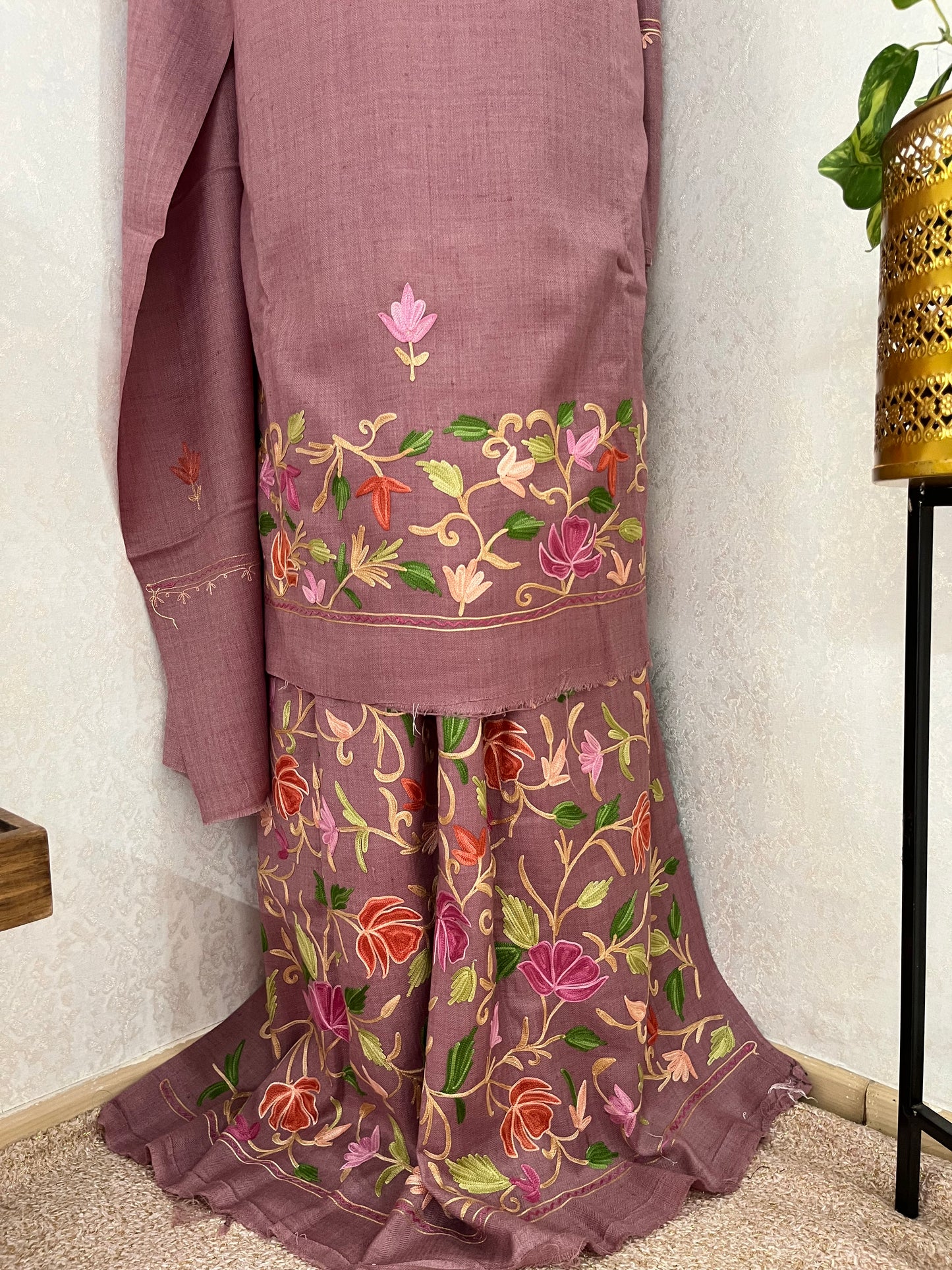 Onion Pink Fine Wool Kashmiri Suit