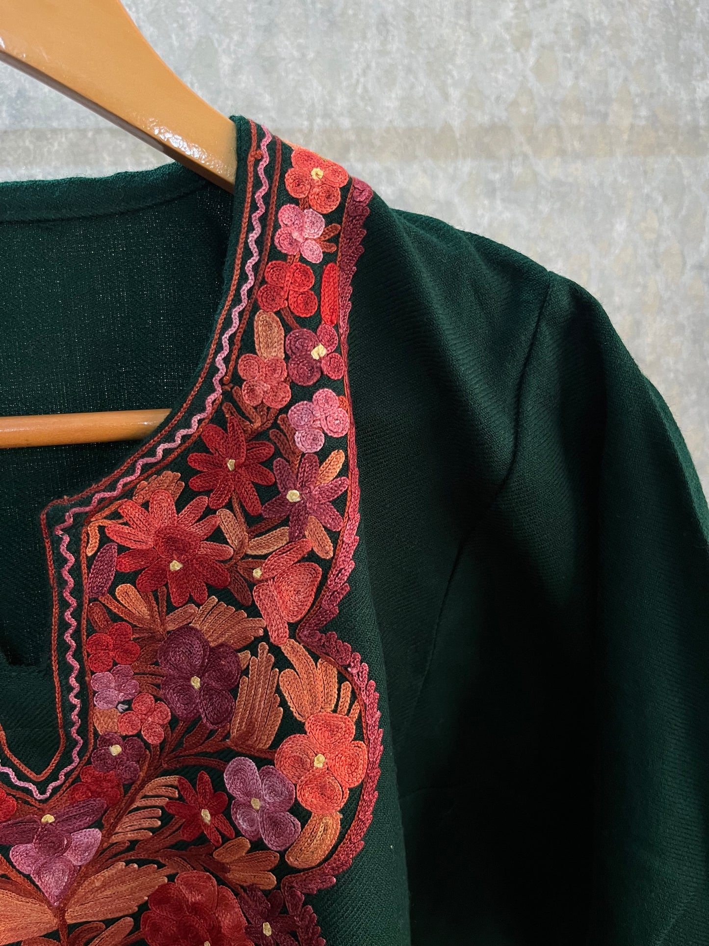 Green Aari Embroidered Wool Pheran