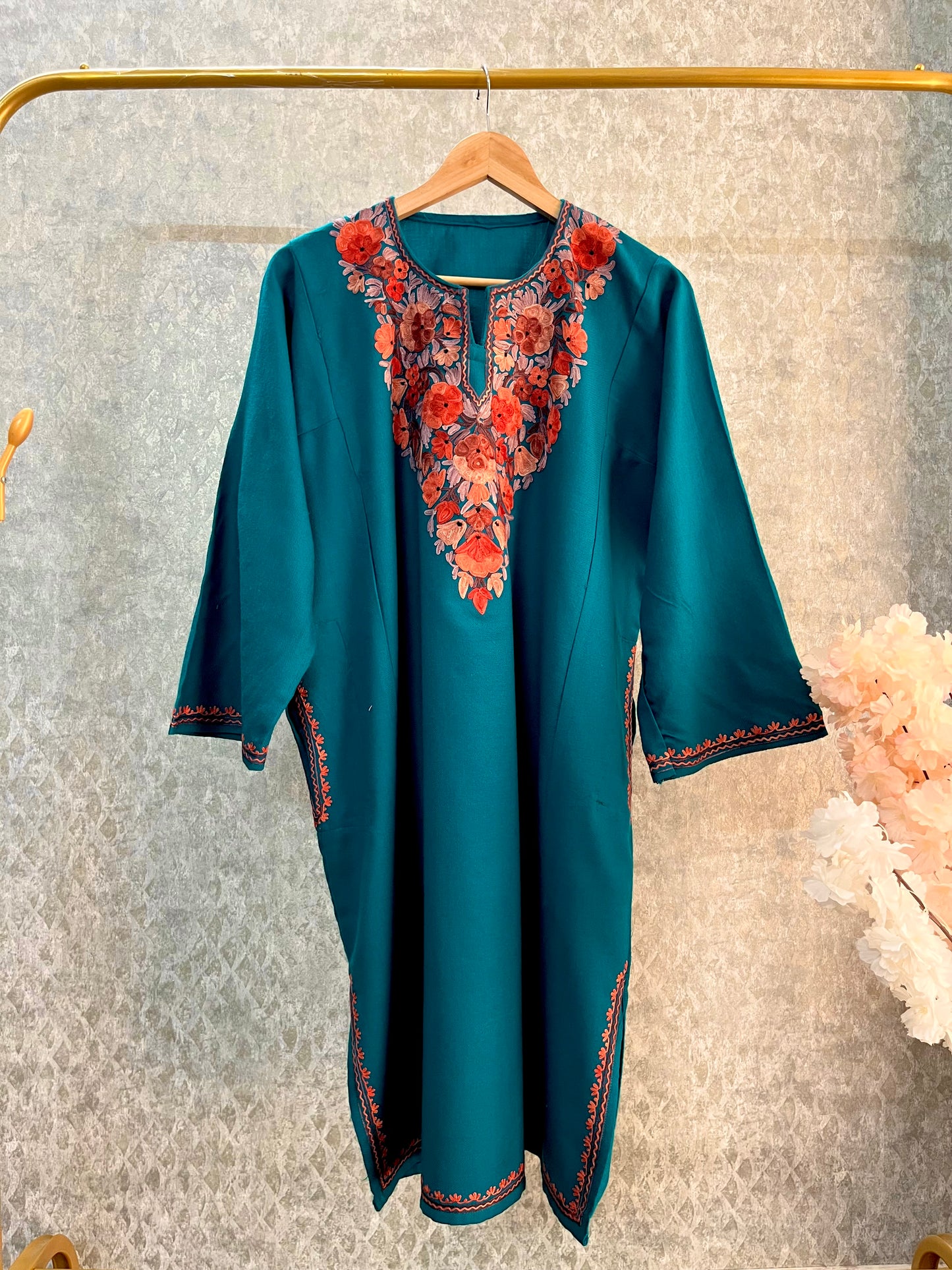 Green Aari Embroidered Wool Pheran