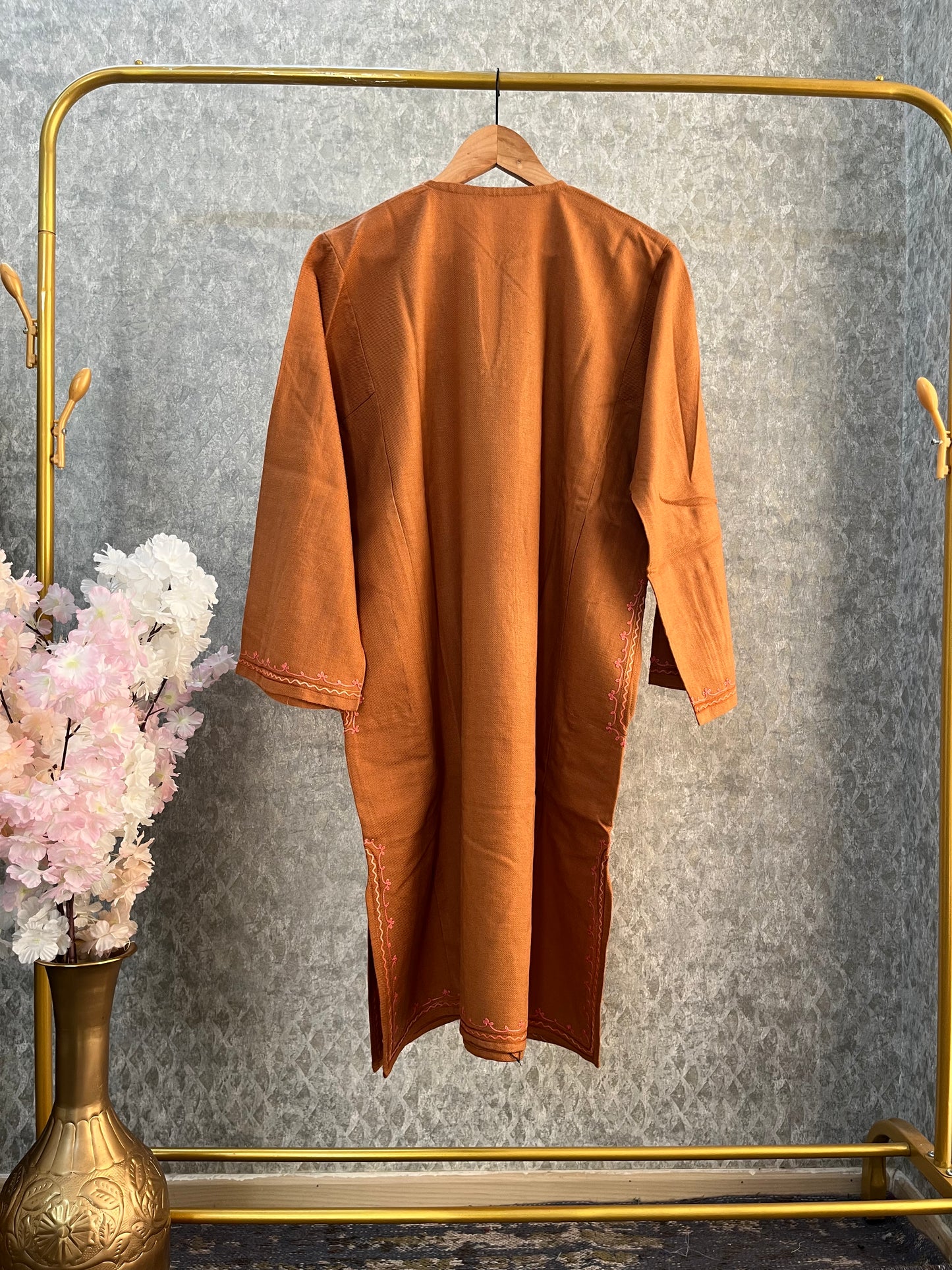 Brown Aari Embroidered Wool Pheran