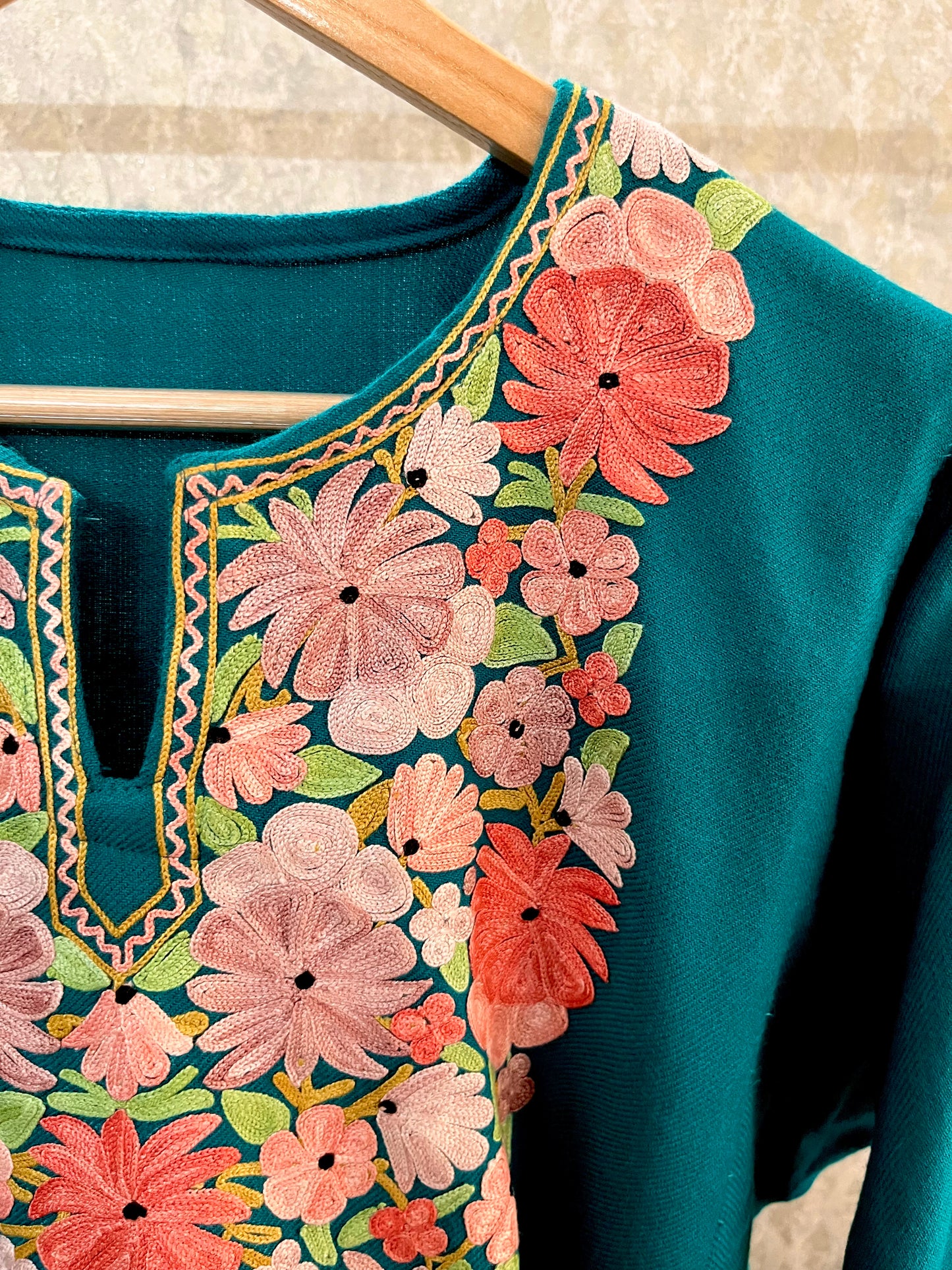 Green Aari Embroidered Wool Pheran