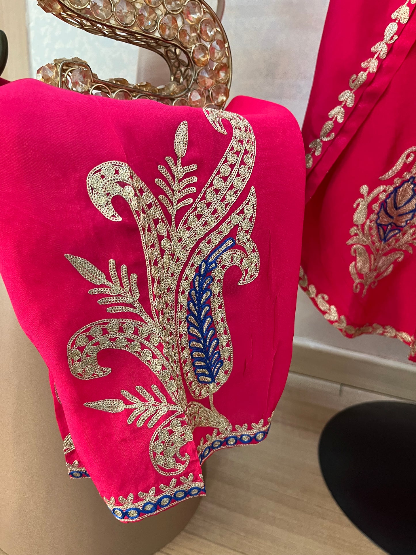 Hot Pink Crape Front Back Kashmiri Kaftan Set