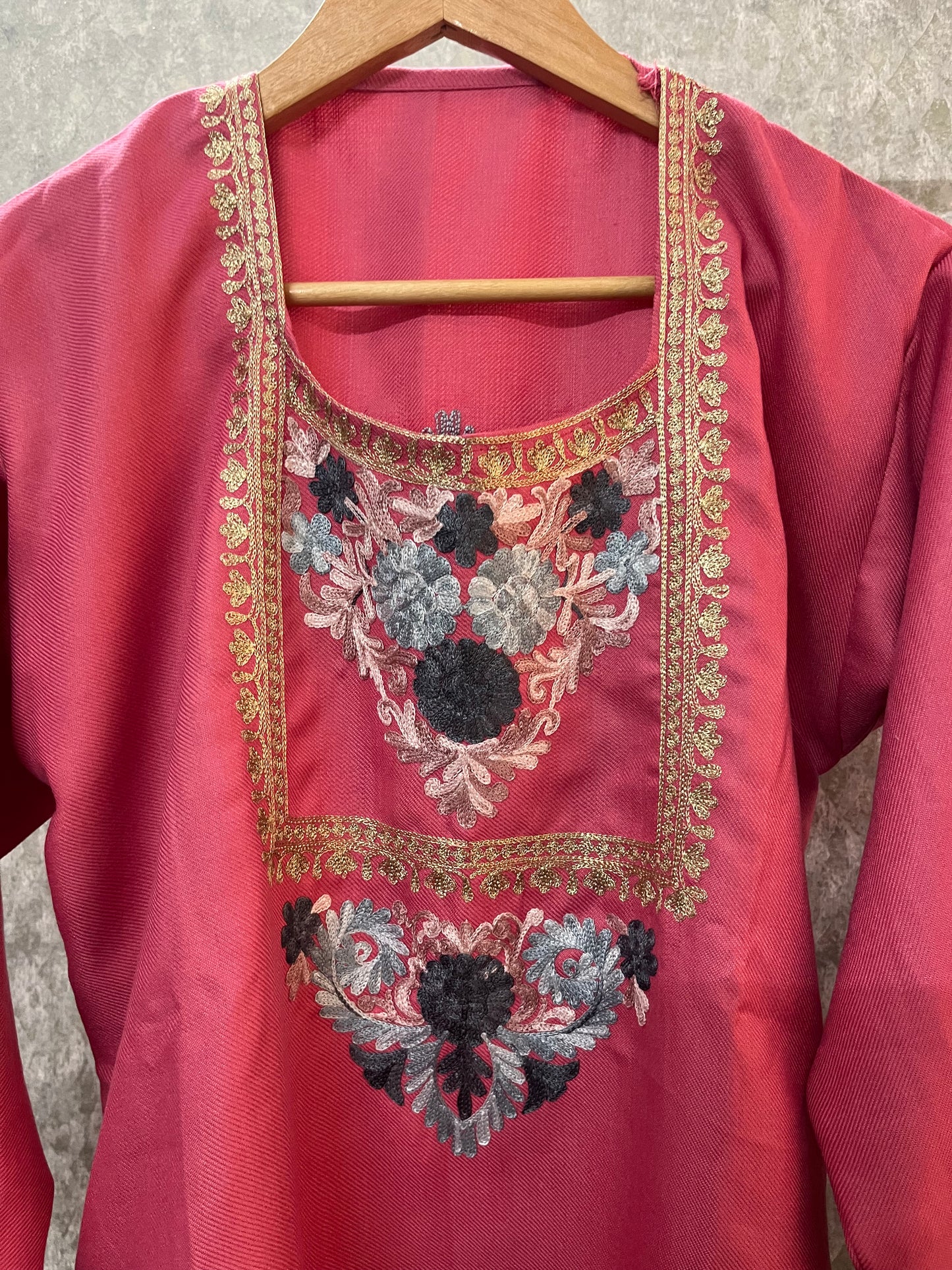 Pink Woollen Kashmiri Co-Ord Set ( Size 40)