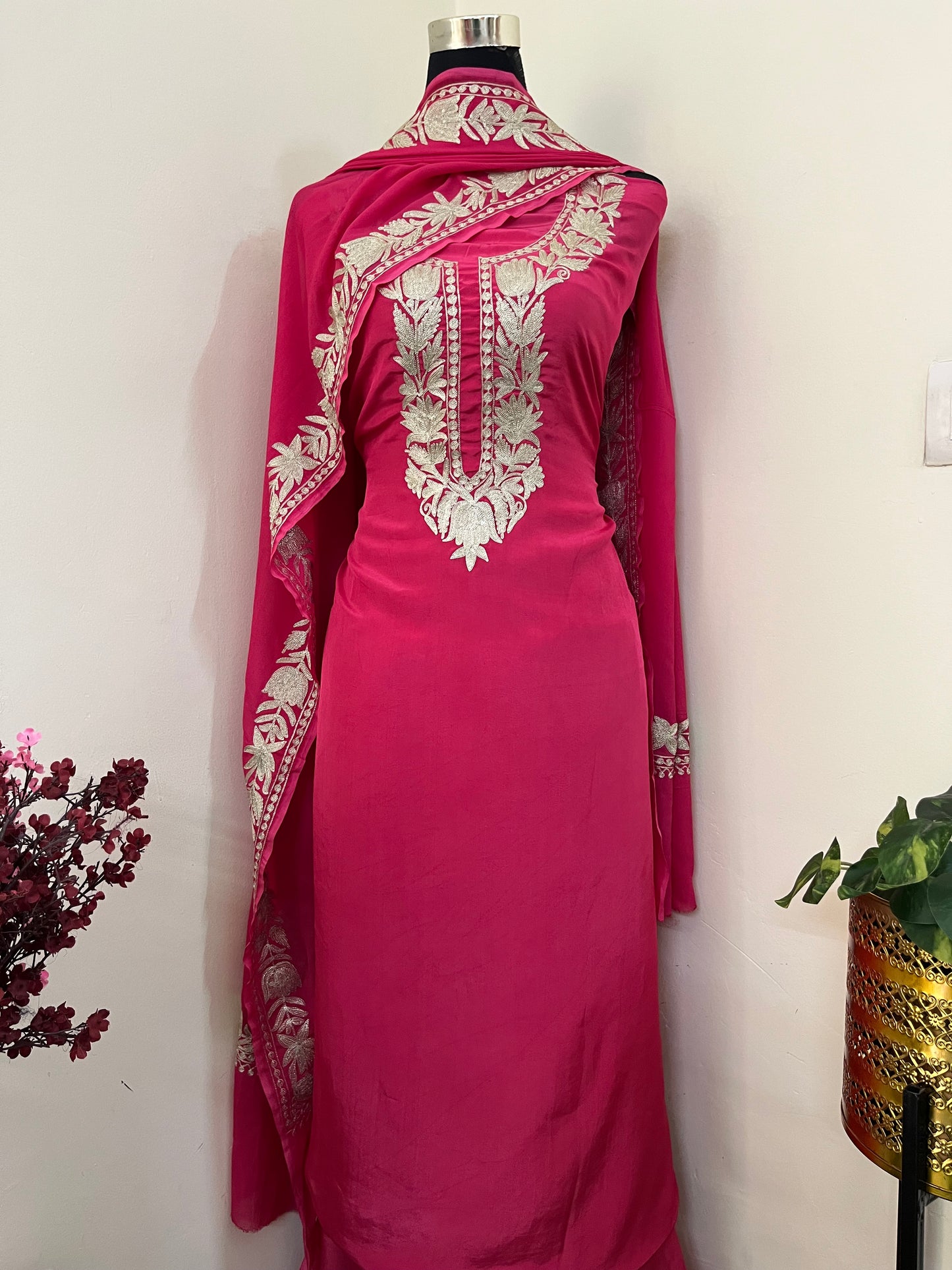 Kalaa’ Fuchsia Pink Crape Kashmiri Suit