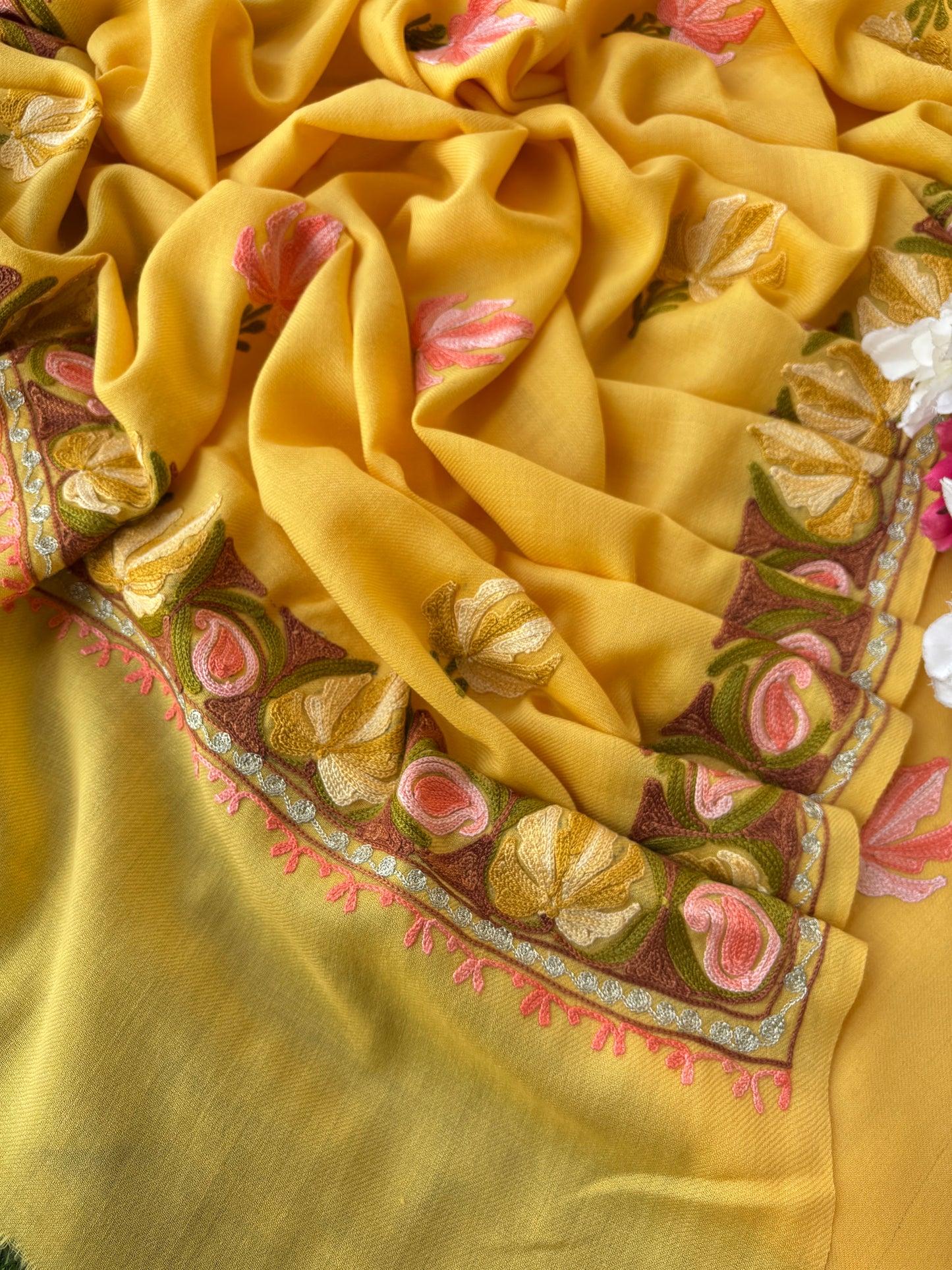 Soft Yellow Pure Wool Aari Embroidered 3pc Suit Stole