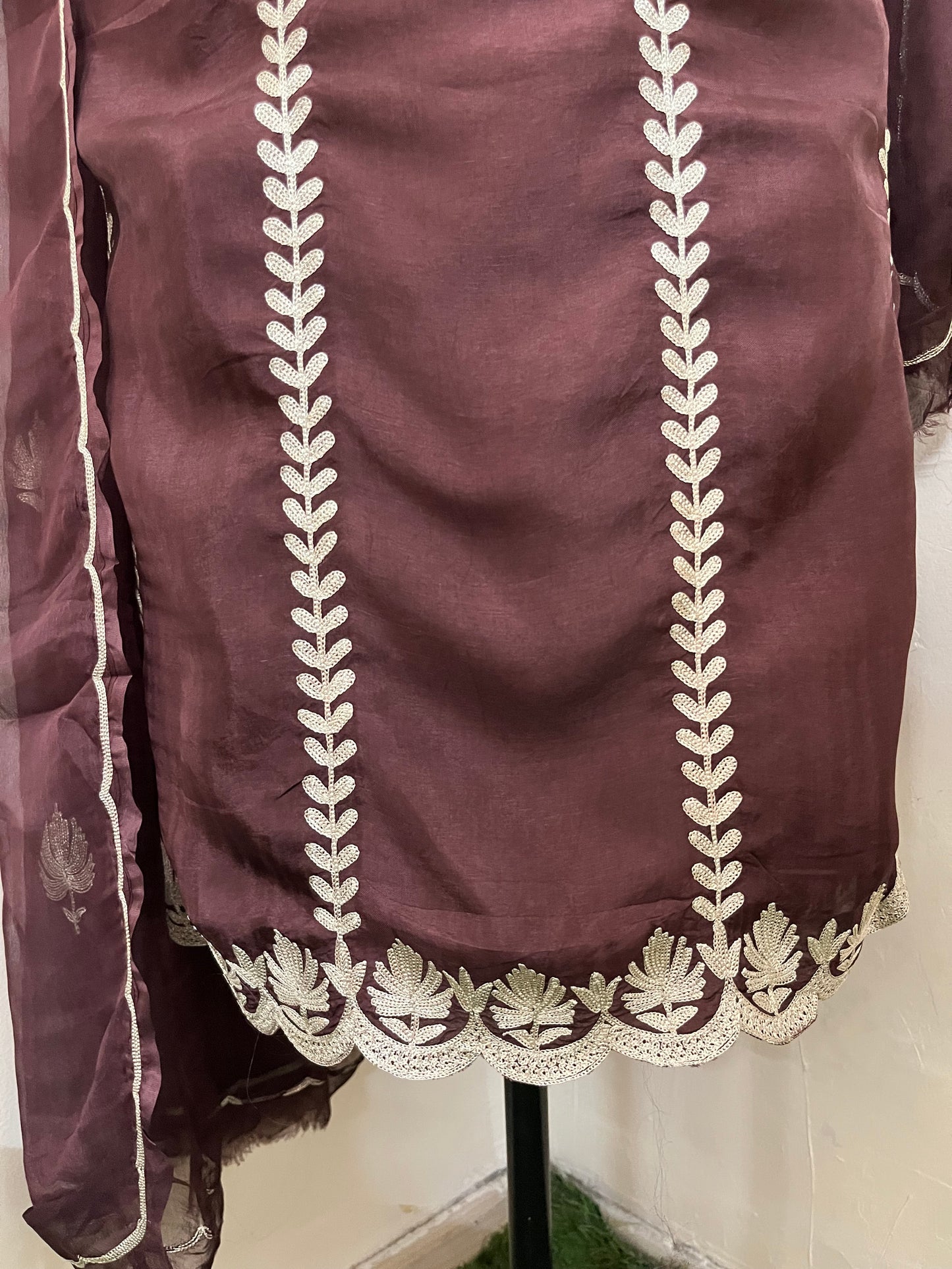 Sanam’ Orange Silk Tilla Embroidered Suit material