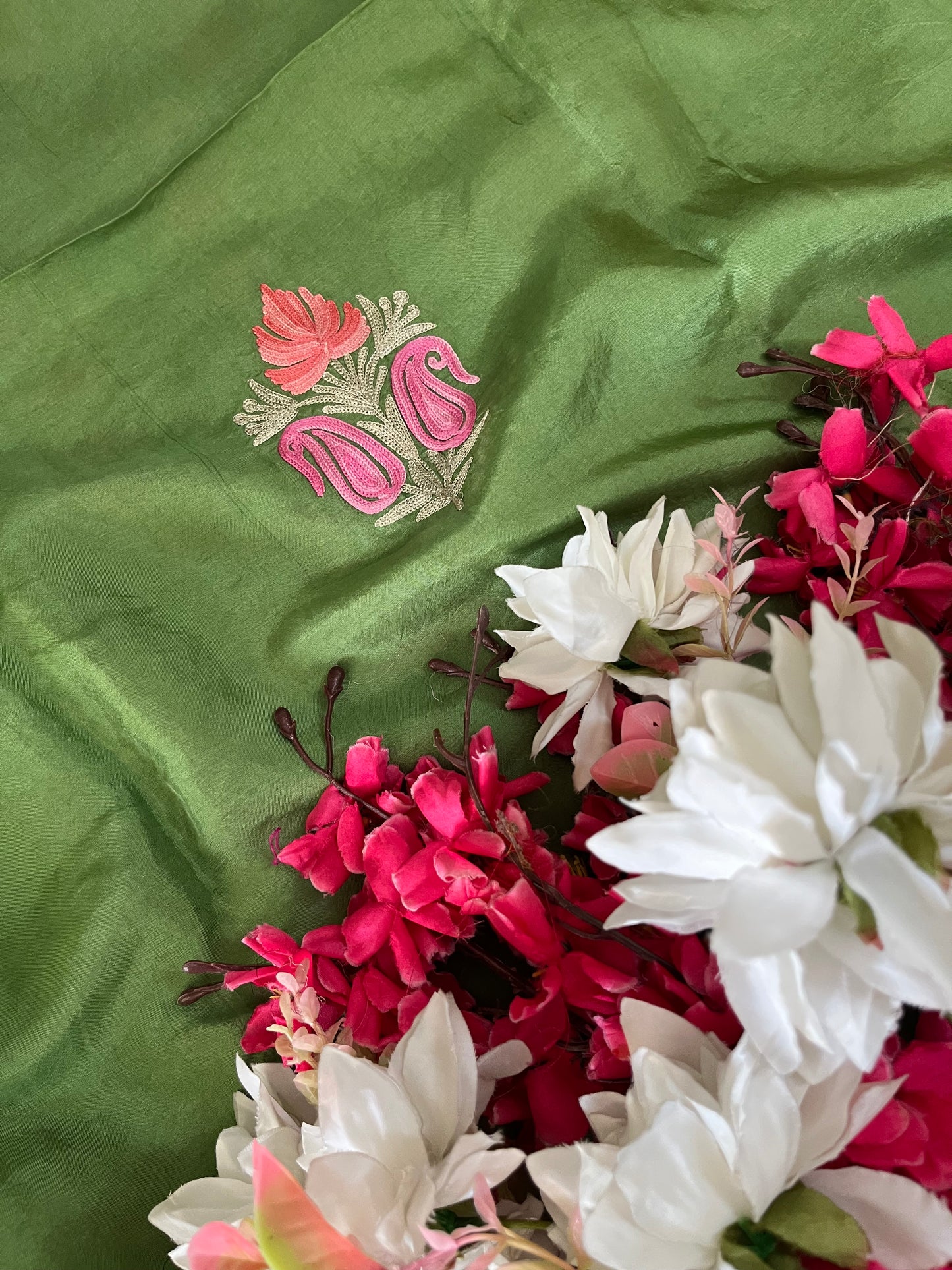 Sanam’ Silk Aari Embroidered Suit material