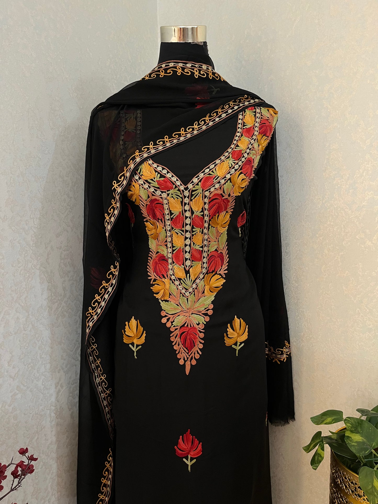 Black Muslin Cotton Aari Embroidered 3pc set