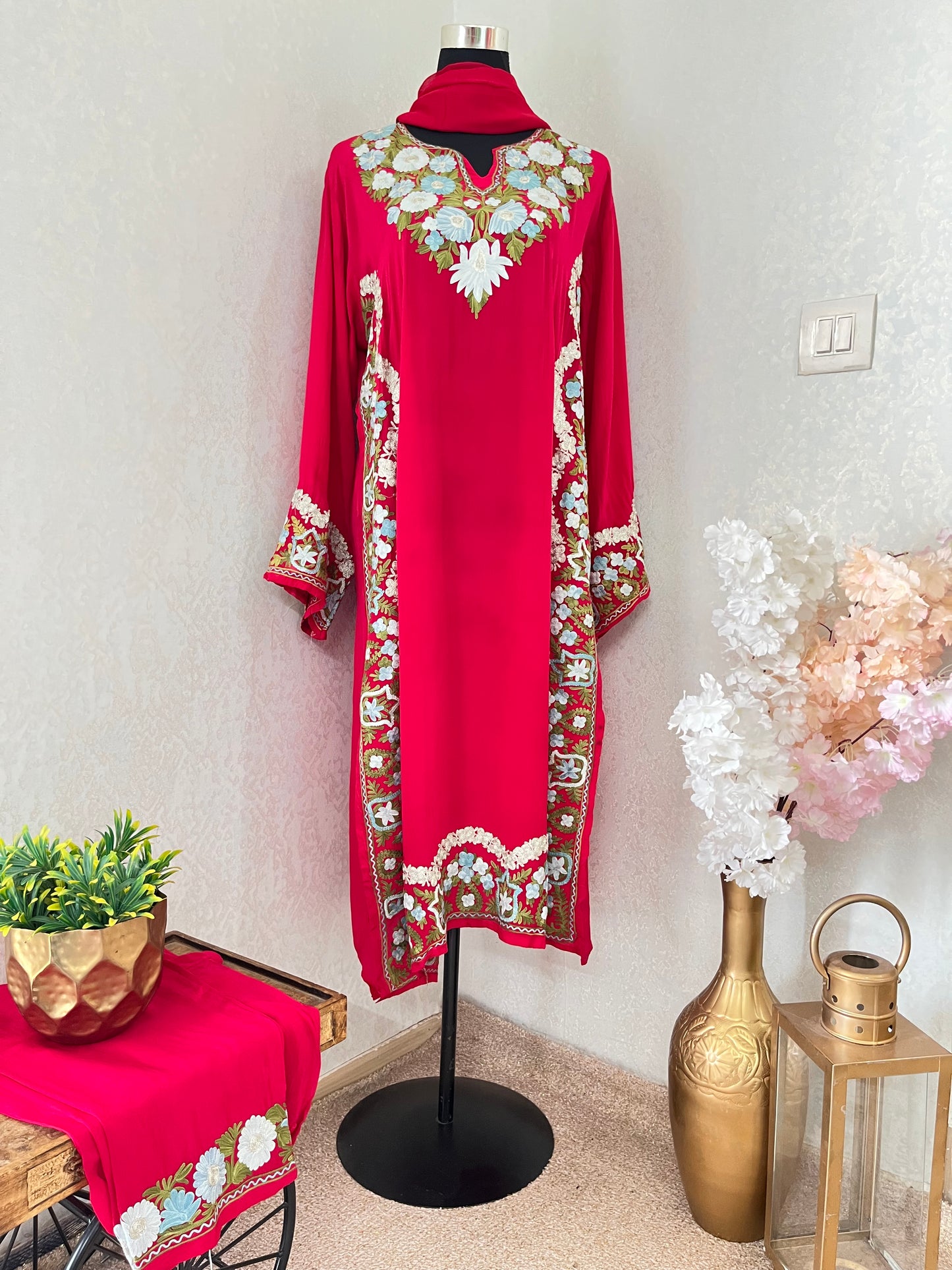 Hot Pink Stitched Crape Suit Set with dupatta (42)