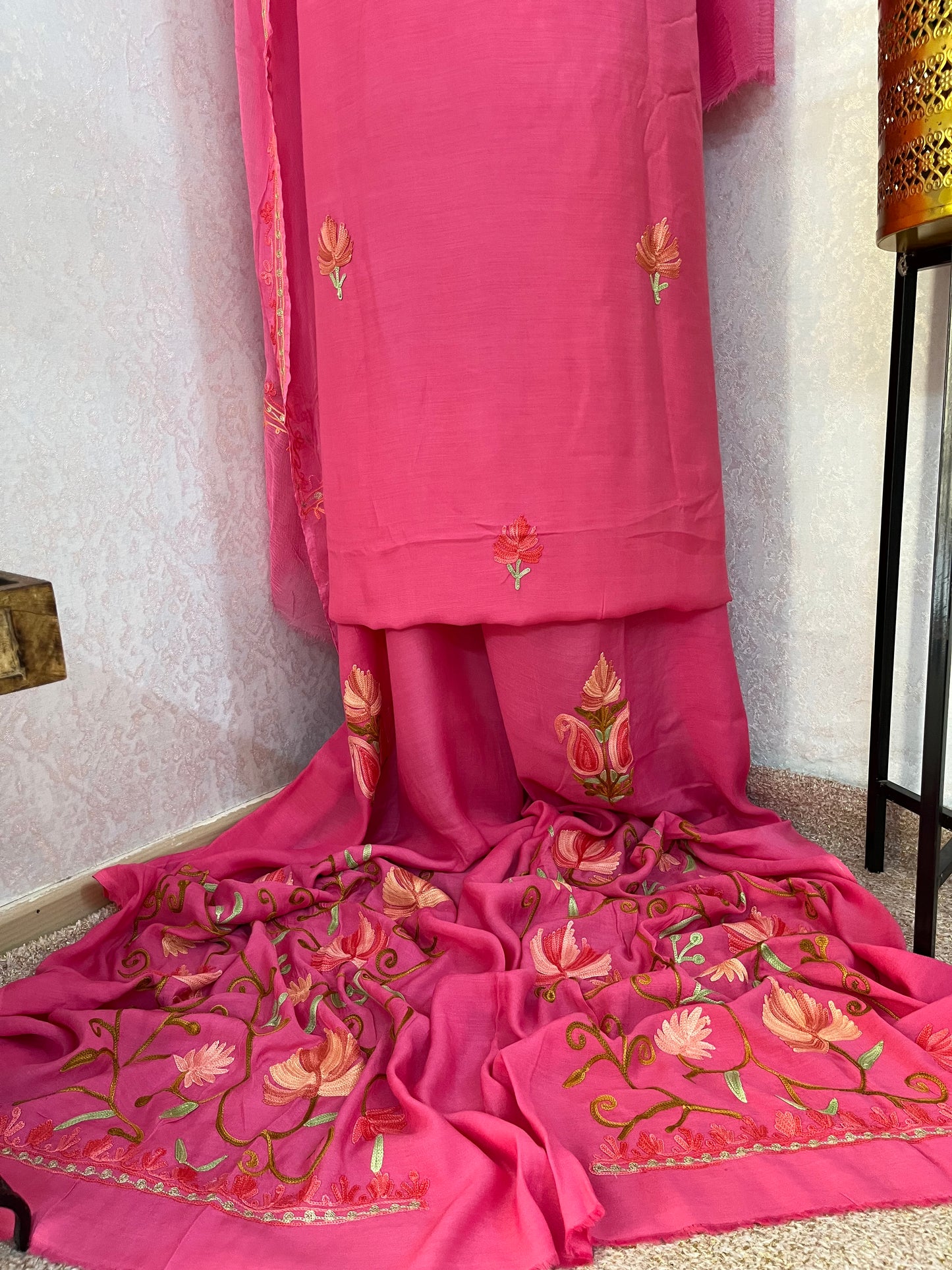 Pink Muslin Cotton Jaal Sleeves Kashmiri 3pc Suit