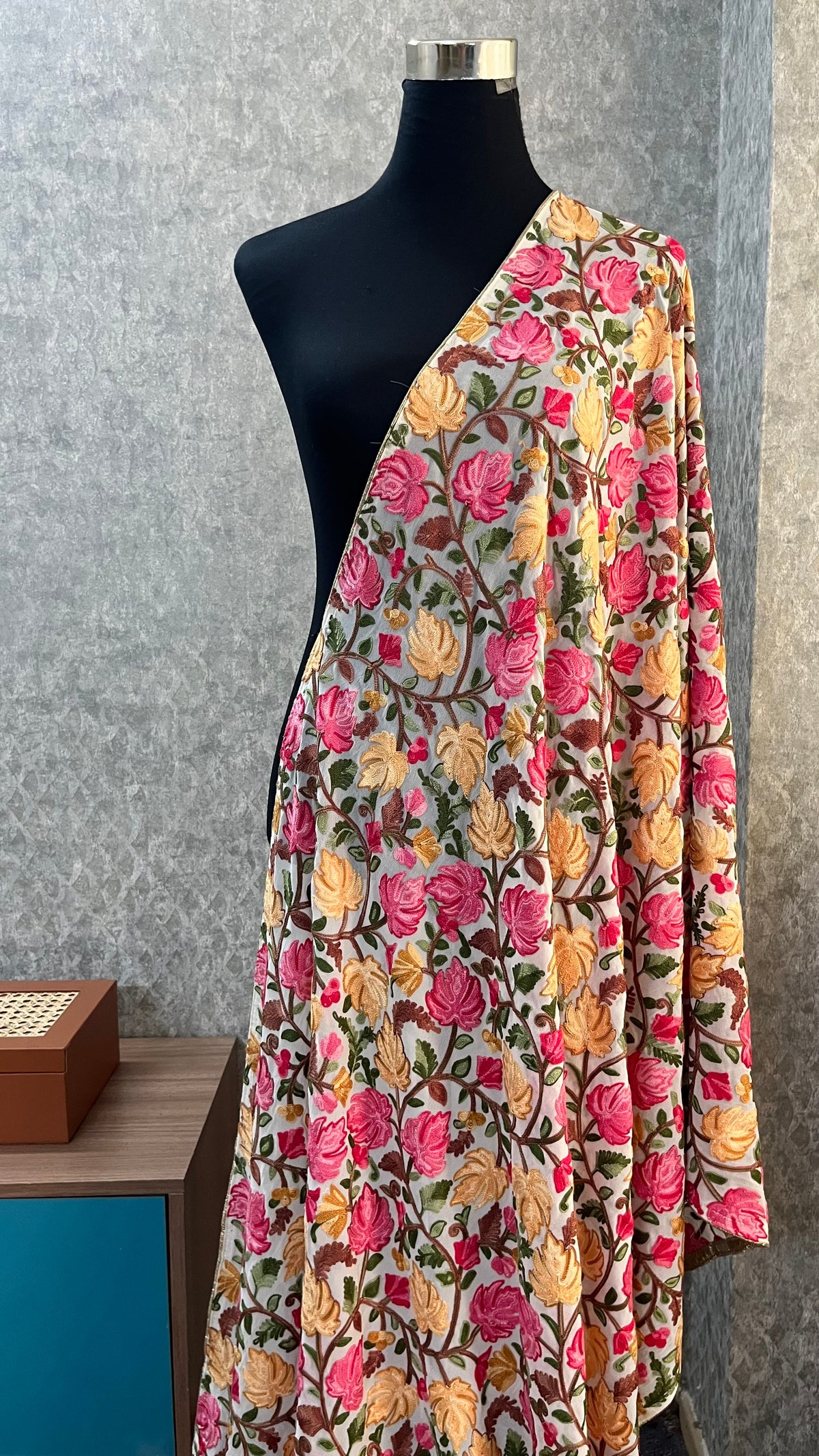White Kashmiri Georgette Odhni