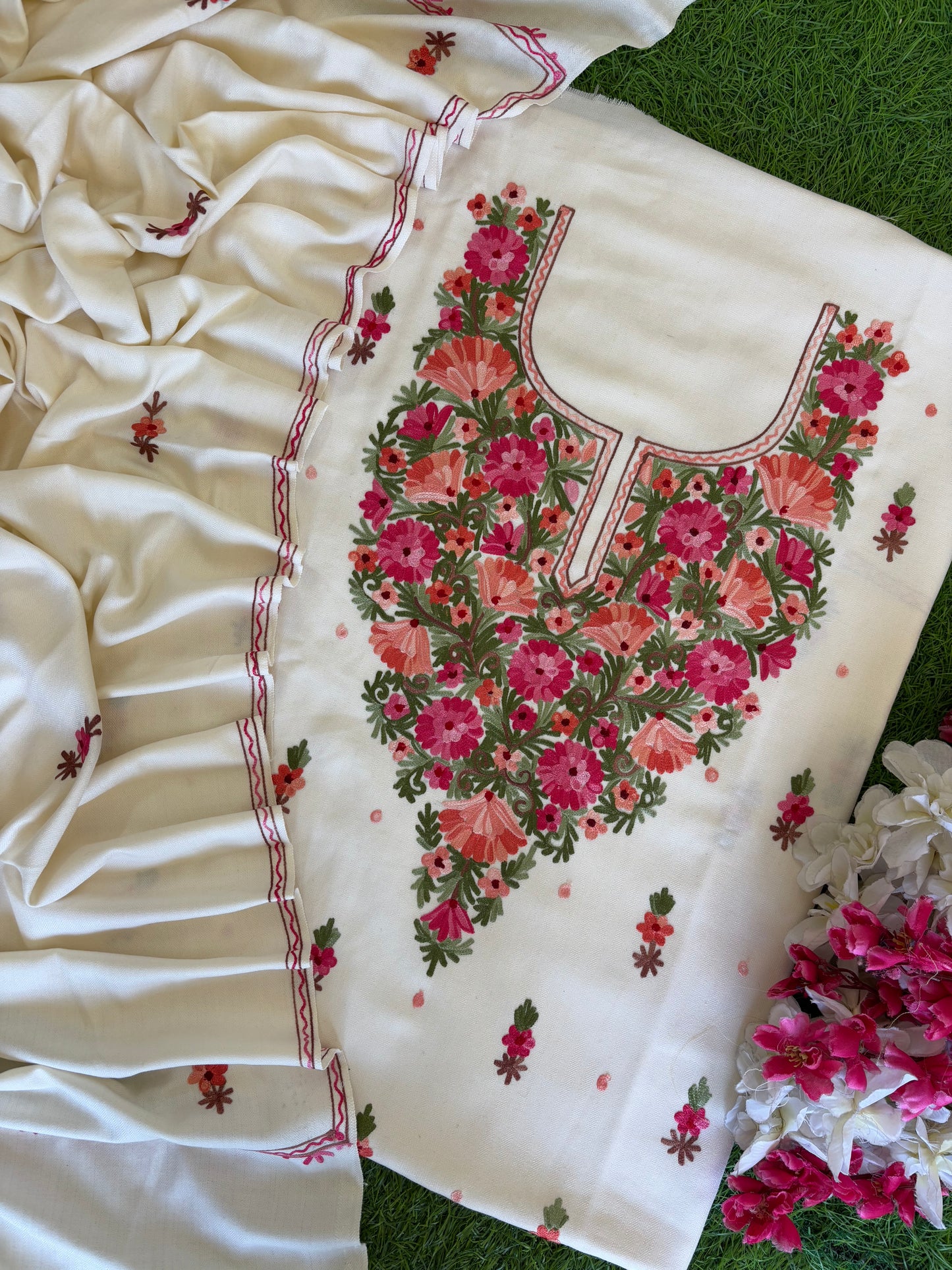 Cream Woollen Aari Embroidered 3pc suit