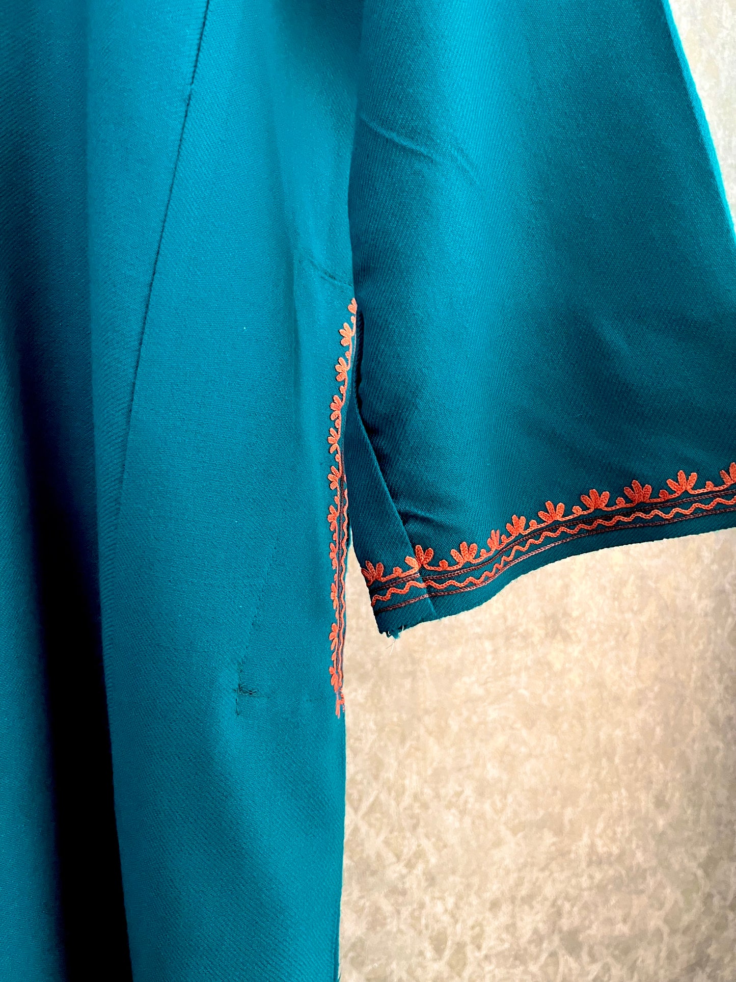 Green Aari Embroidered Wool Pheran
