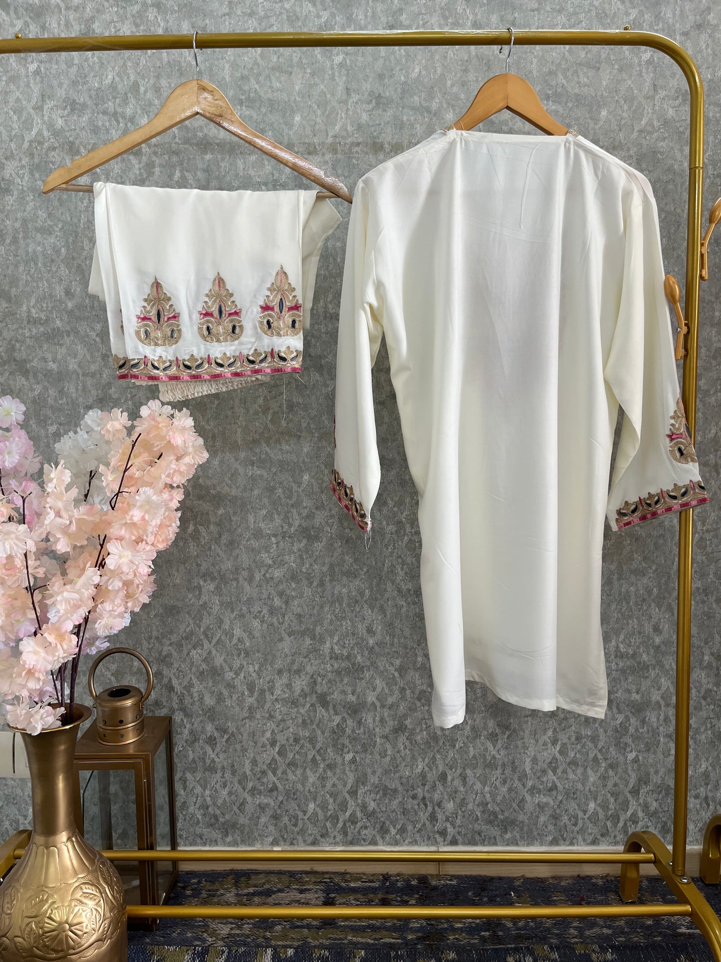 Off White Cotton Stitched Co-ord Set(42) Length 37