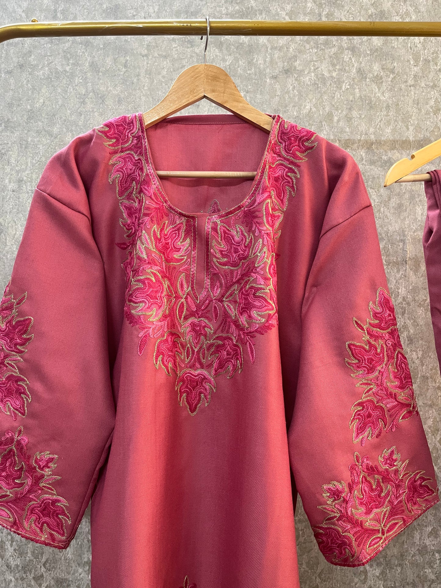 Onion Pink Woollen Kashmiri Co-Ord Set ( Size 46)