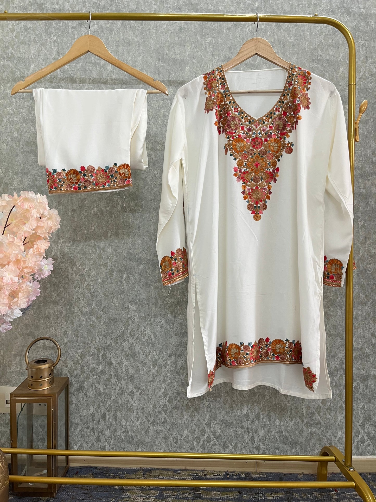 Off White Cotton Stitched Co-ord Set( 44)