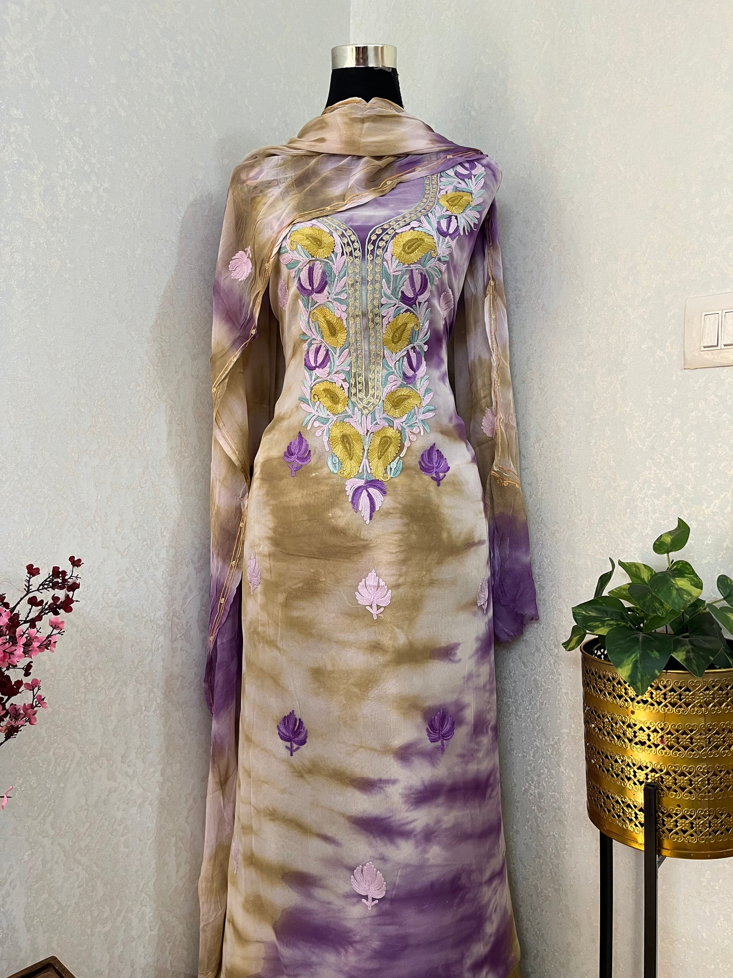 Pure Georgette Ty Dy Kashmiri Suit