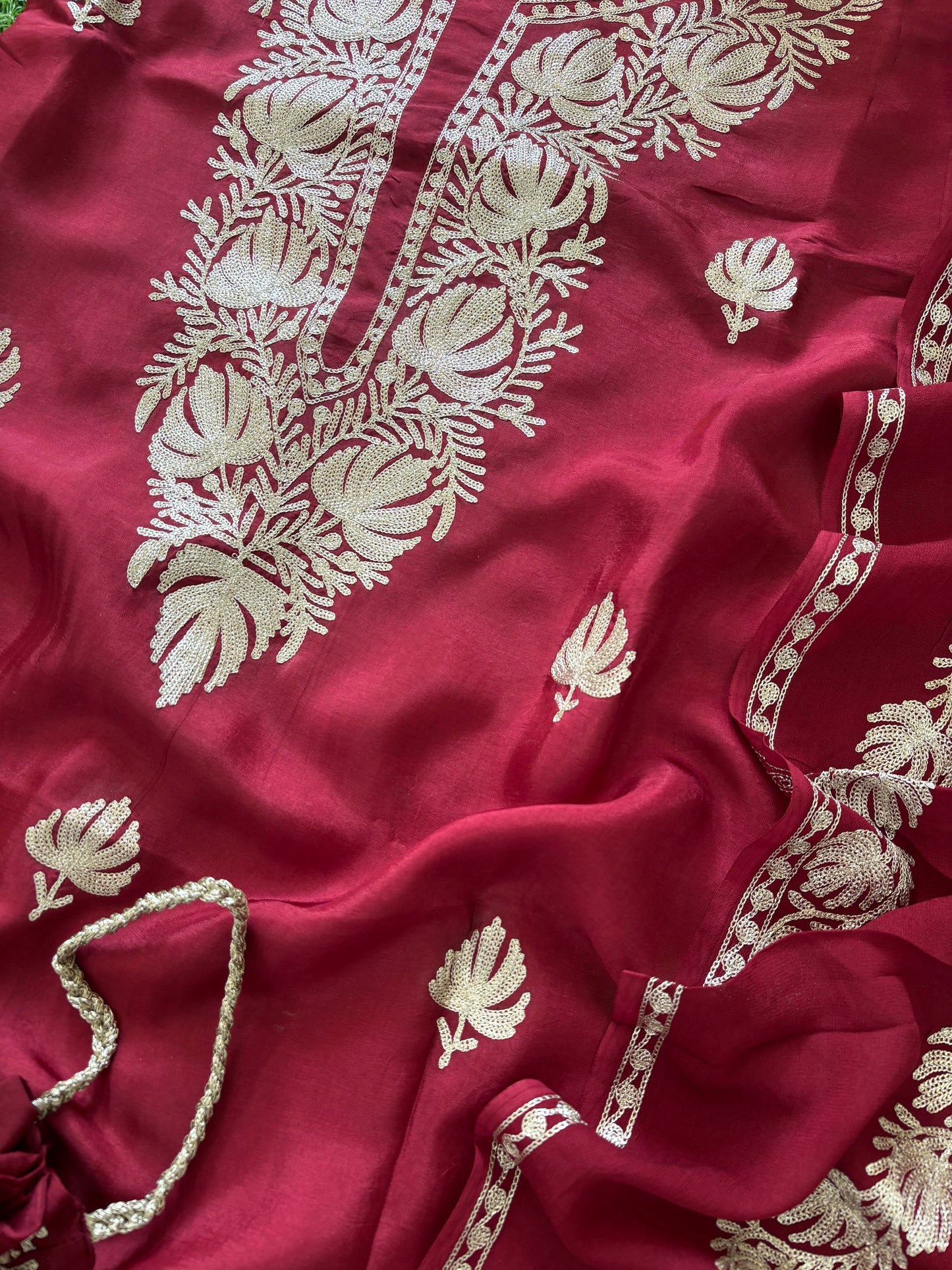 Sanam Silk Kashmiri Suit with Potli