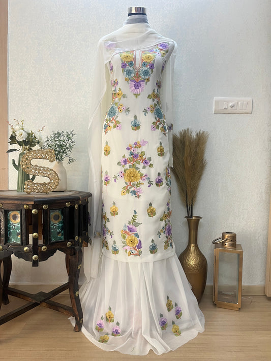 Off White Georgette 3 Pc Kashmiri Suit