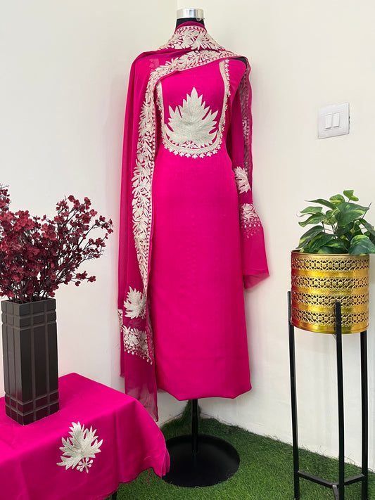 Sanam’ Tilla Kashmiri Silk Suit