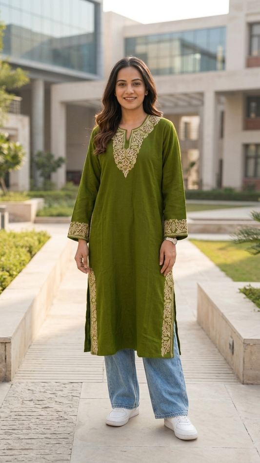 Green Aari and Sozni Hand Embroidered Pure Wool Pheran