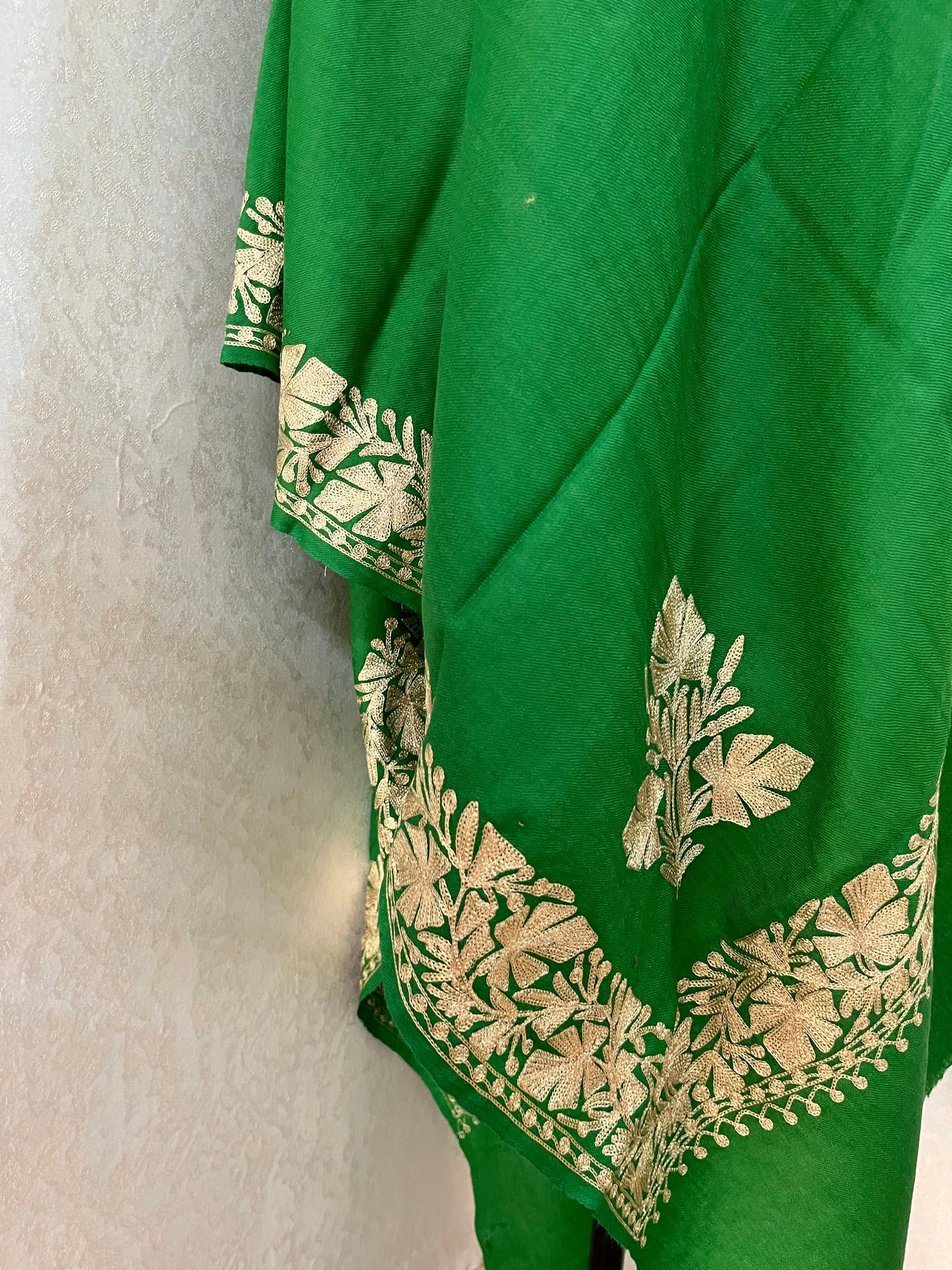 Green Semi Pashmina Tilla Embroidered stole