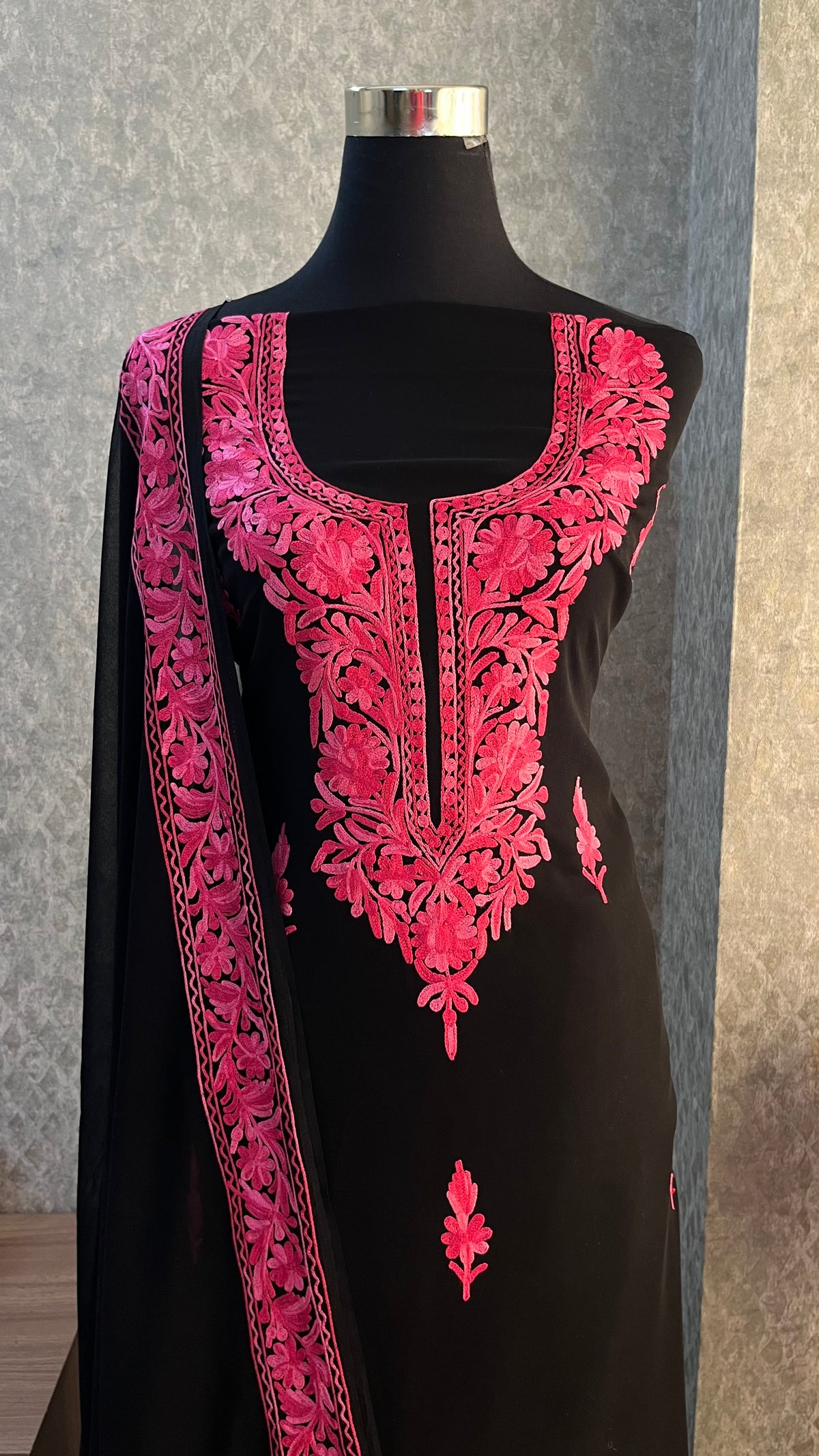 Georgette Black (Pink) 3 Pc Kashmiri Suit