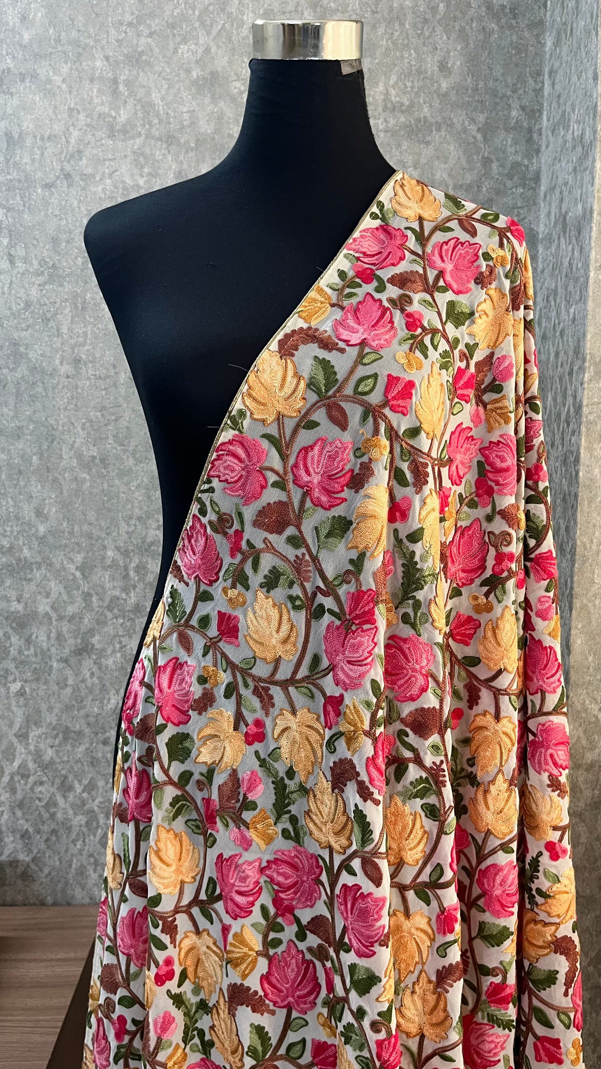 White Kashmiri Georgette Odhni
