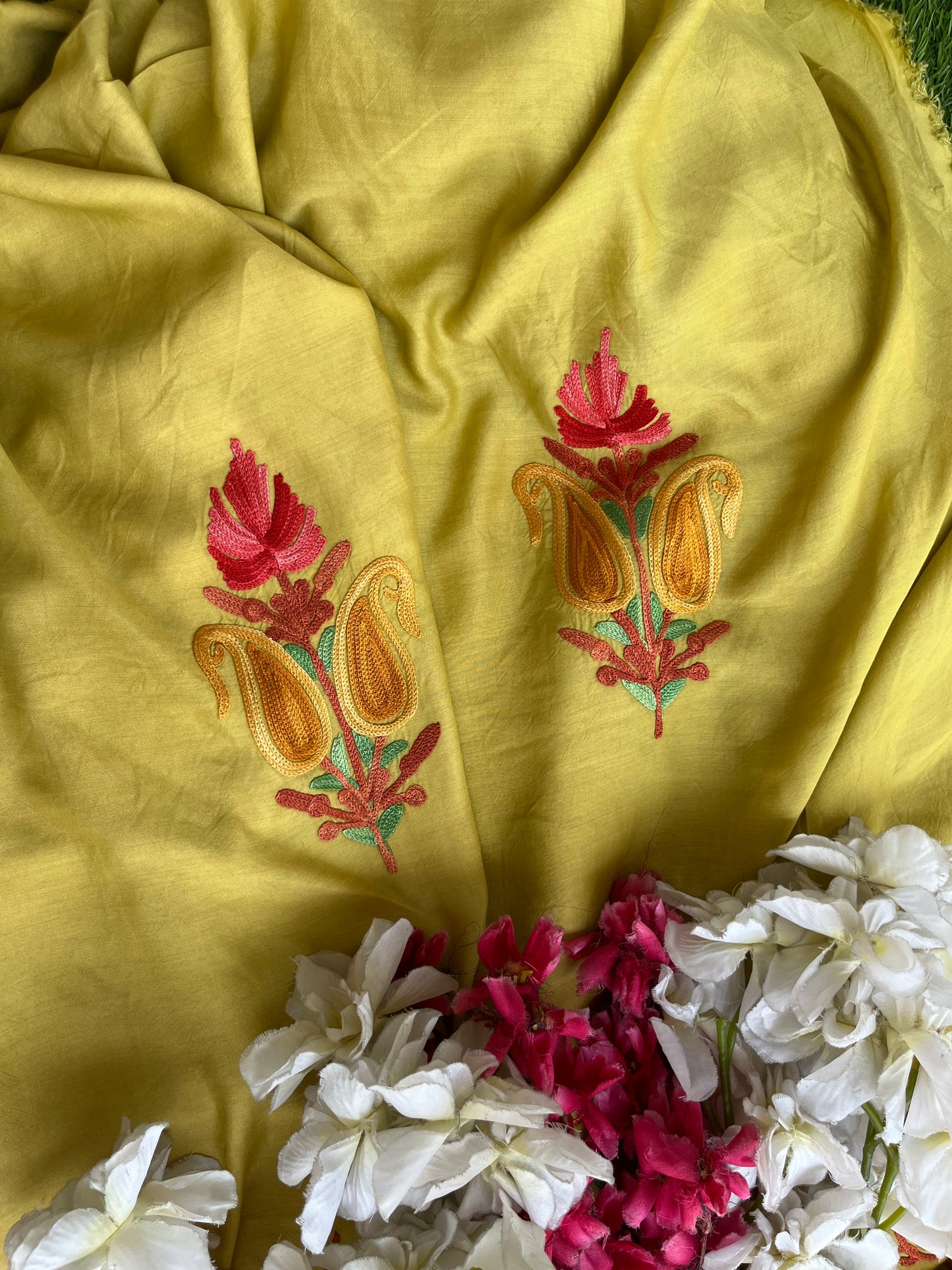 Soft Green Muslin Cotton Jaal Sleeves Kashmiri 3pc Suit