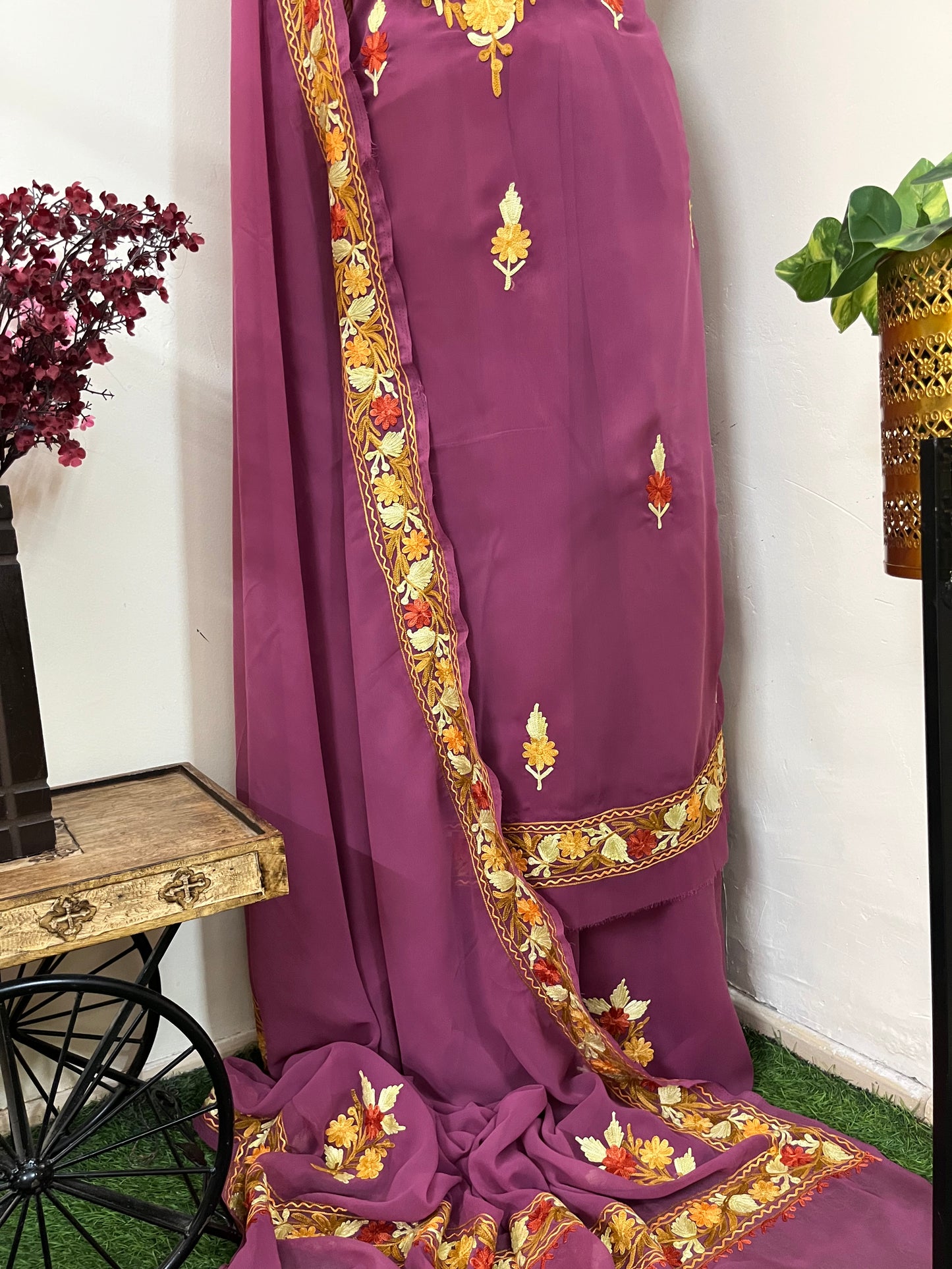 Mauve Georgette 3 Pc Aari Embroidered Suit Set