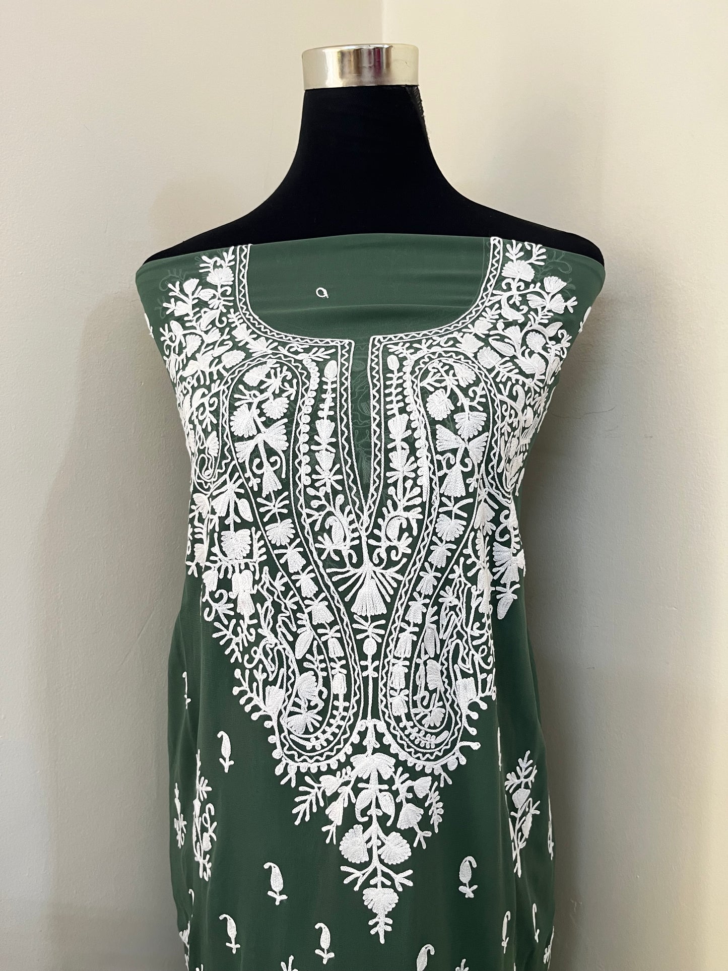 Moss Green Georgette Kashmiri Unstitched Kurta Material