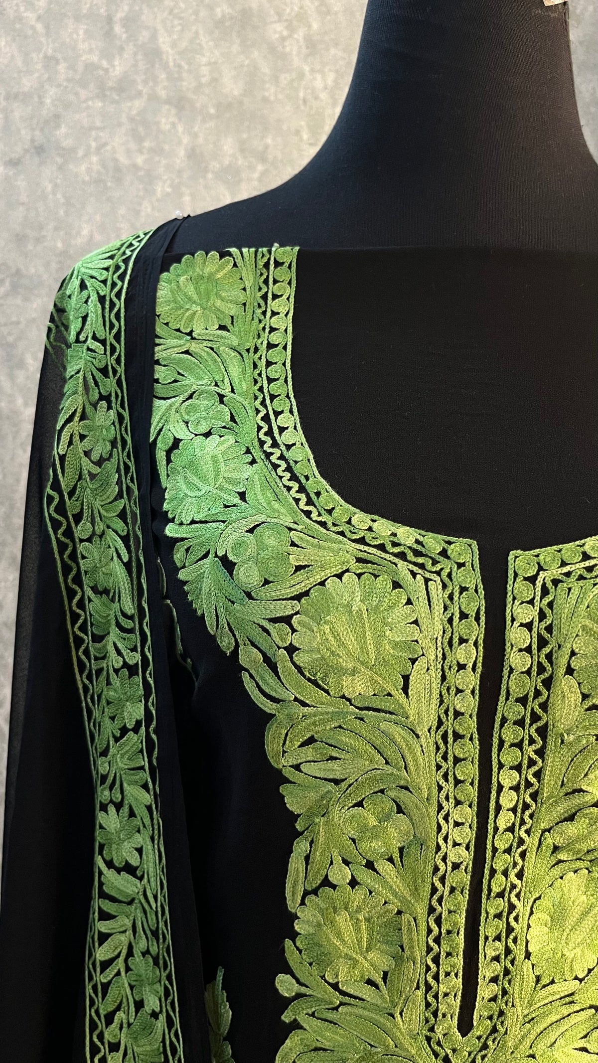 Georgette Black 3 Pc Kashmiri Suit
