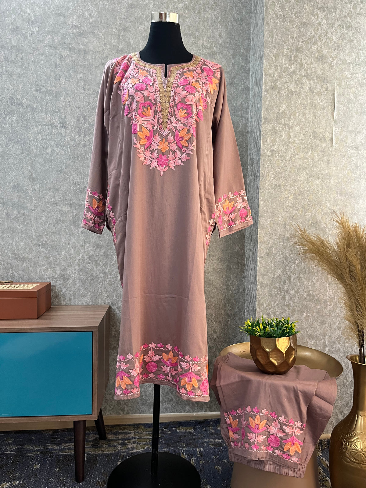 Fuan Cotton Front Jaal Pheran Set  Size(44)