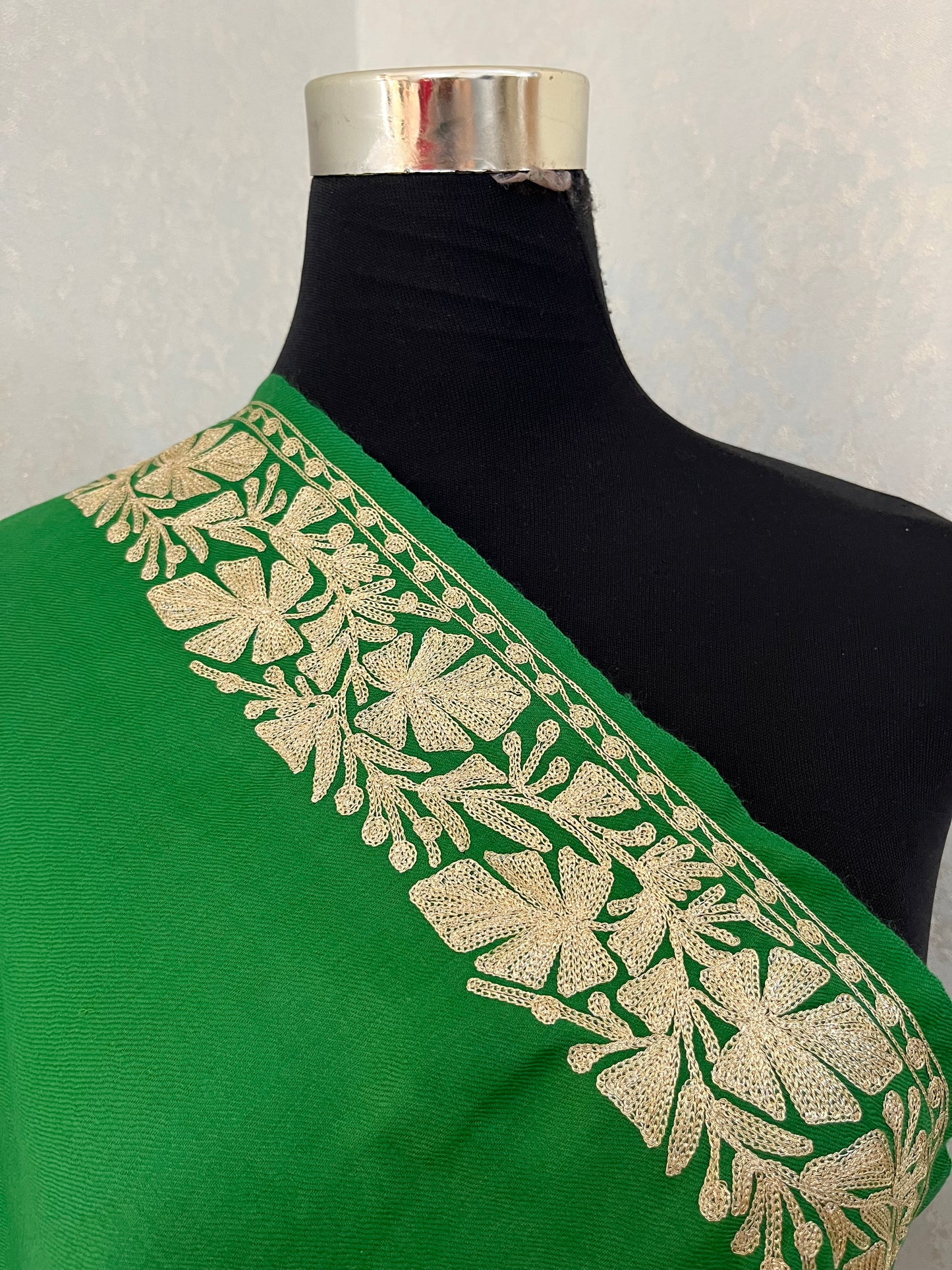 Green Semi Pashmina Tilla Embroidered stole