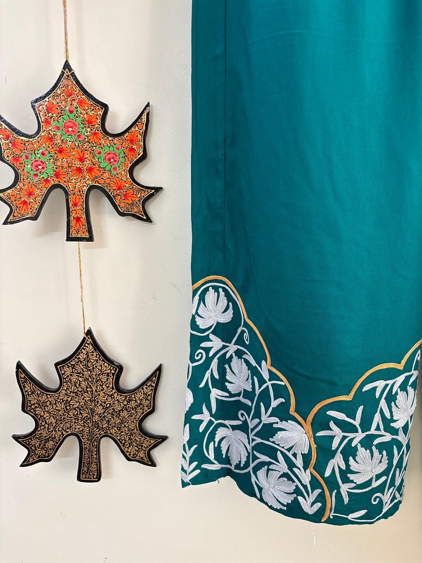 Women Green Wide Leg Solid Embroidered Palazzos