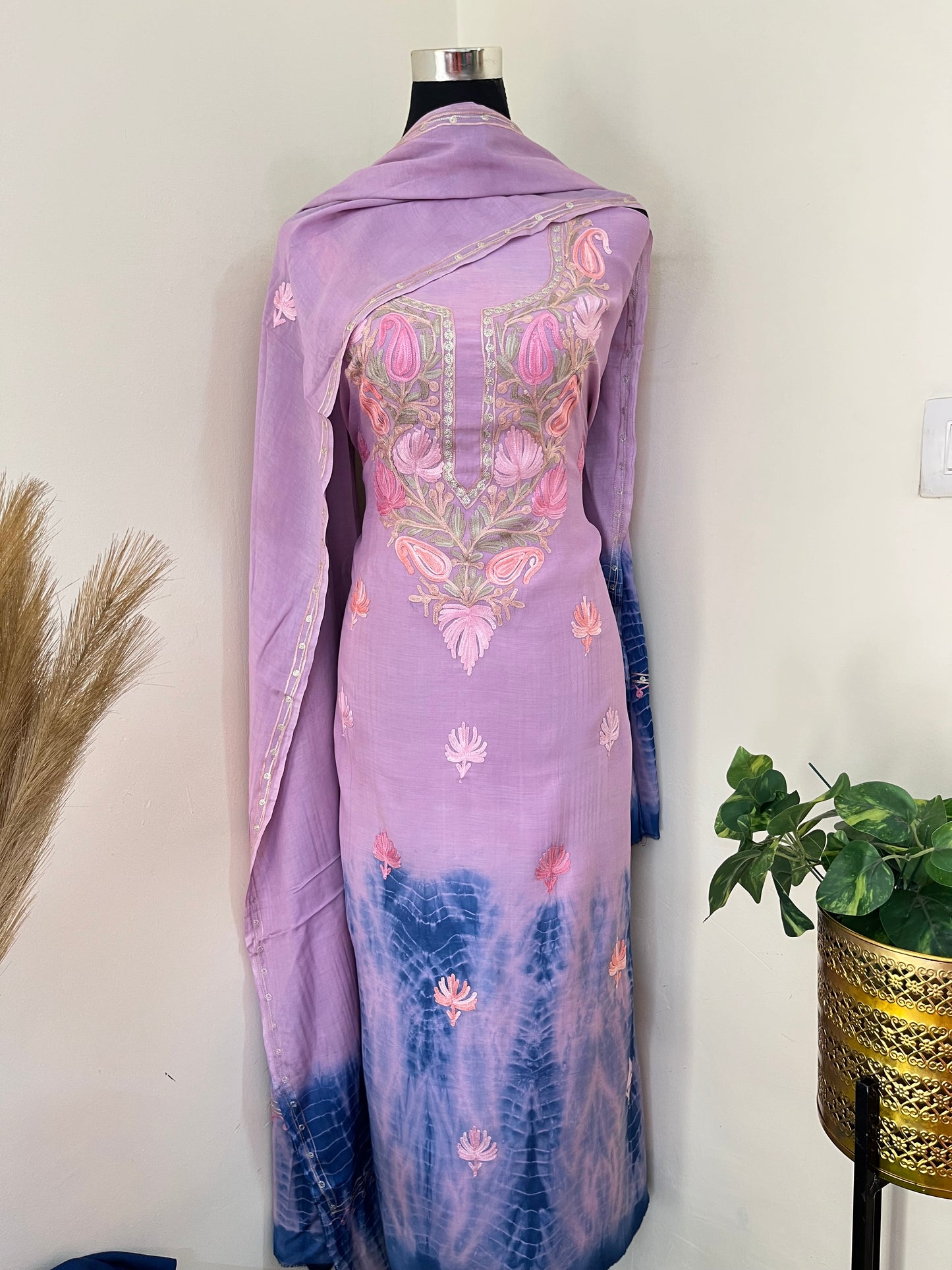Lavender Mul Cotton Shibori Work Kashmiri 3pc Suit