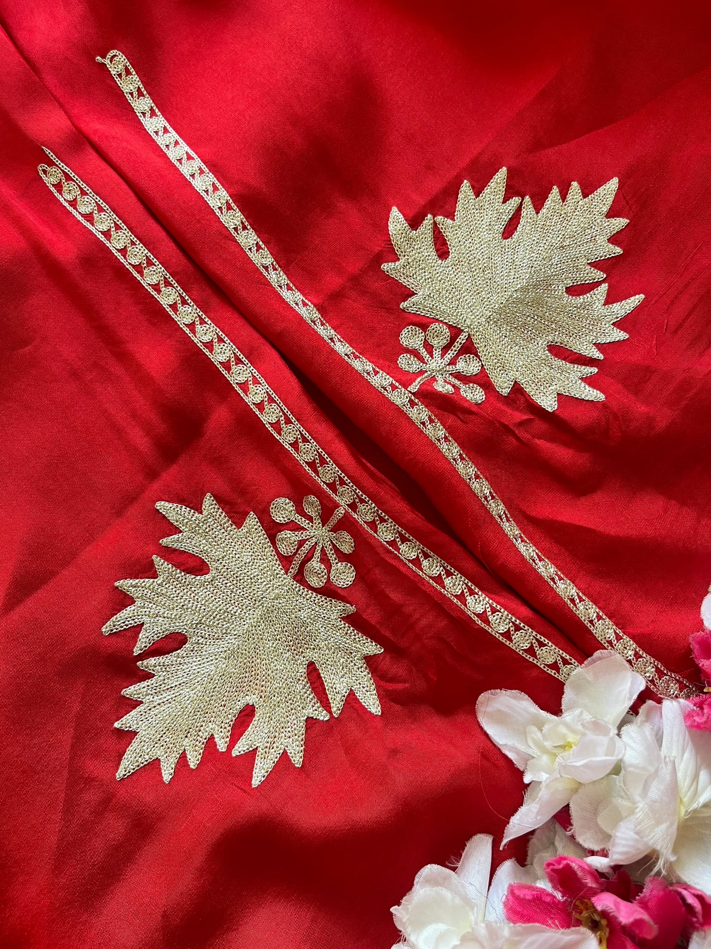 Sanam’ Tilla Kashmiri Silk Suit