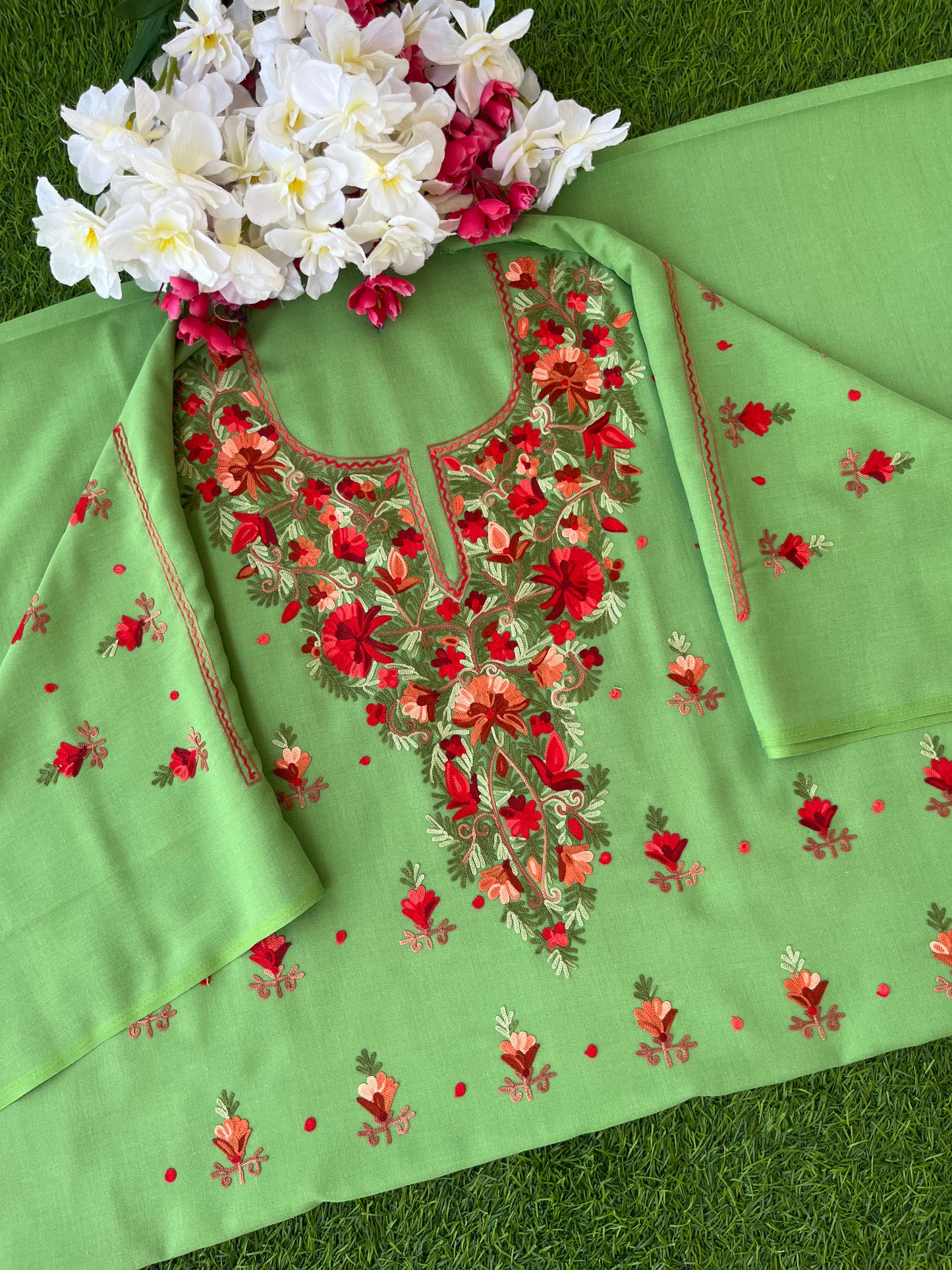 Green Cotton Two Piece Set (Aari Embroidered)