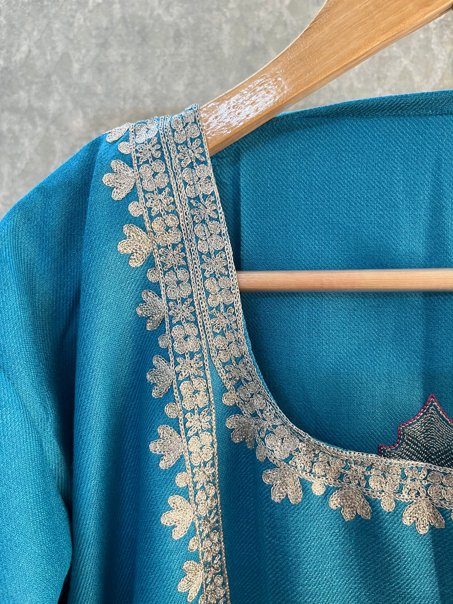 Firozi Woollen Kashmiri Co-Ord Set ( Size 46)