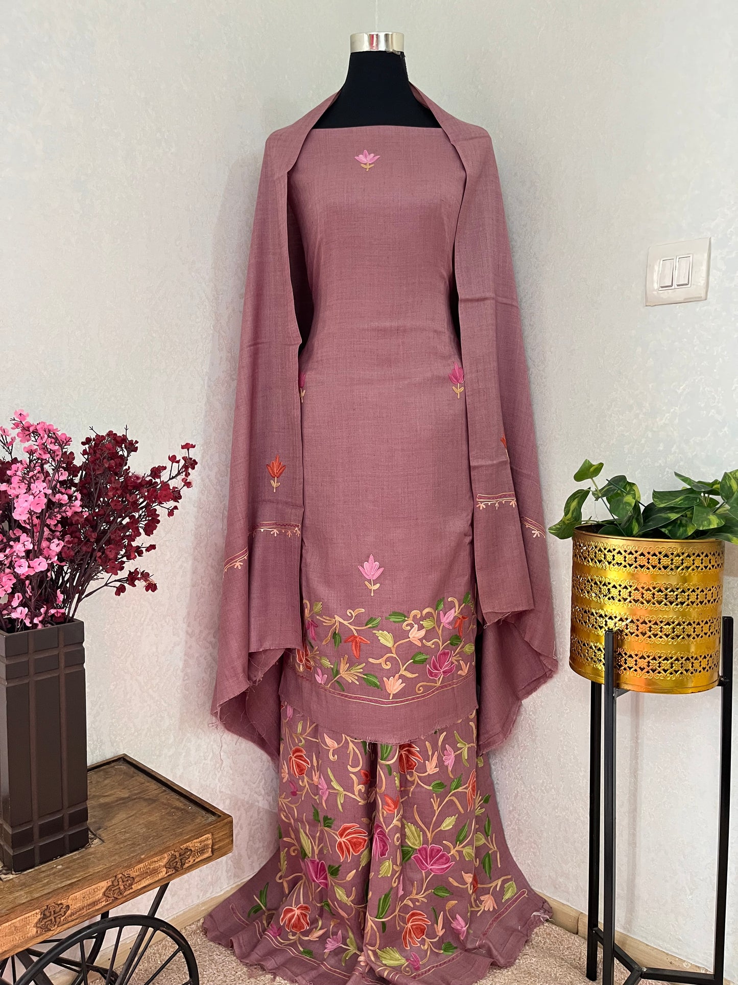Onion Pink Fine Wool Kashmiri Suit