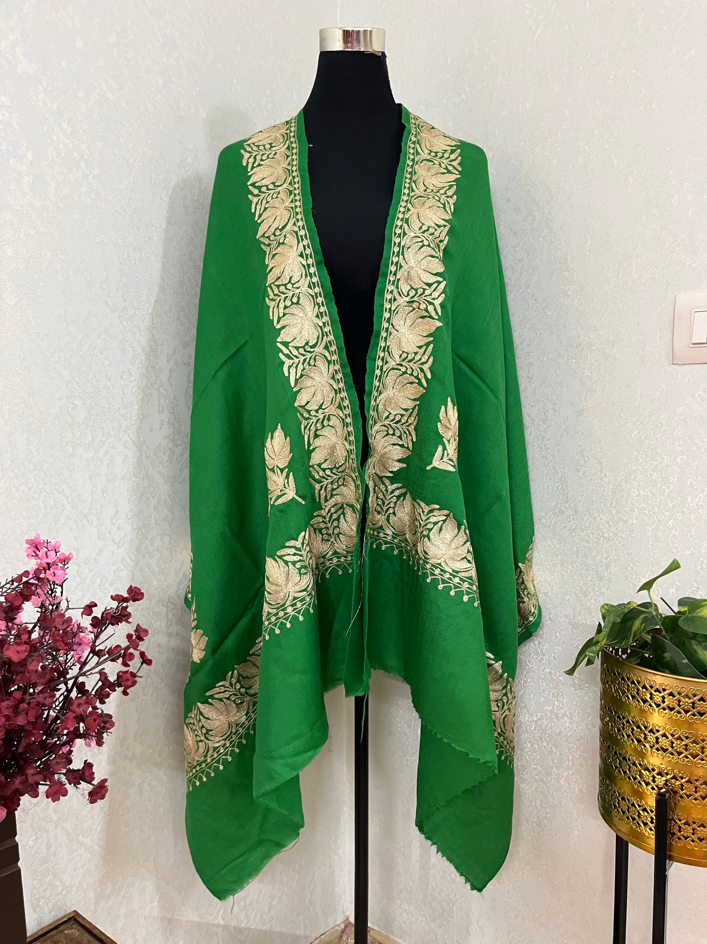 Green Semi Pashmina Tilla Embroidered stole
