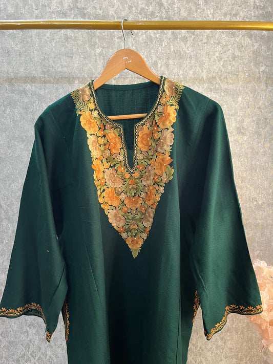 Green Aari Embroidered Wool Pheran