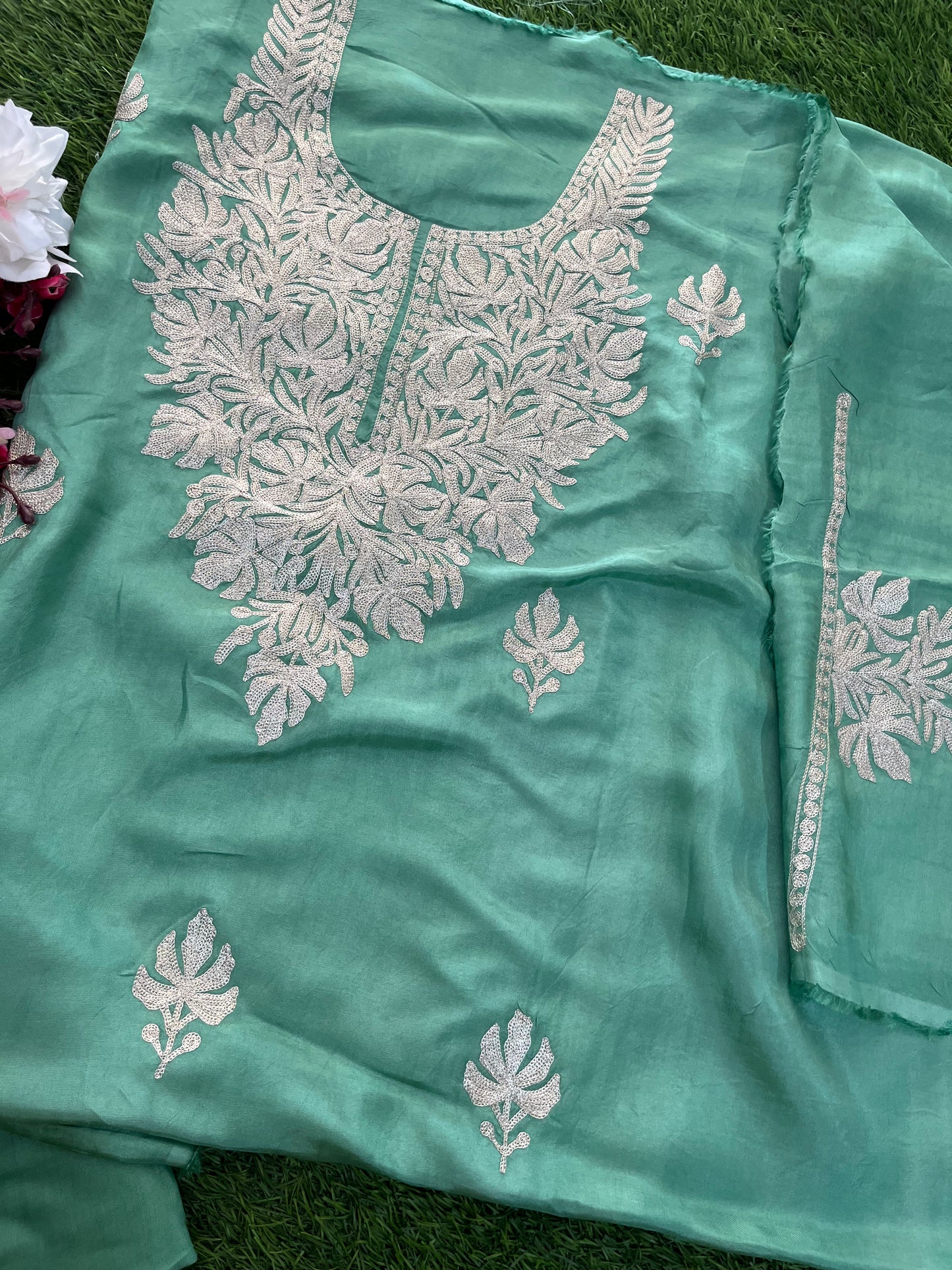 Pastel Green Sanam’ Silk Tilla Kashmiri Suit