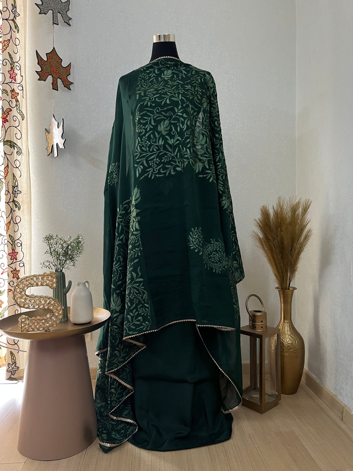 Luxury Kashmiri Embroidery Suit Set